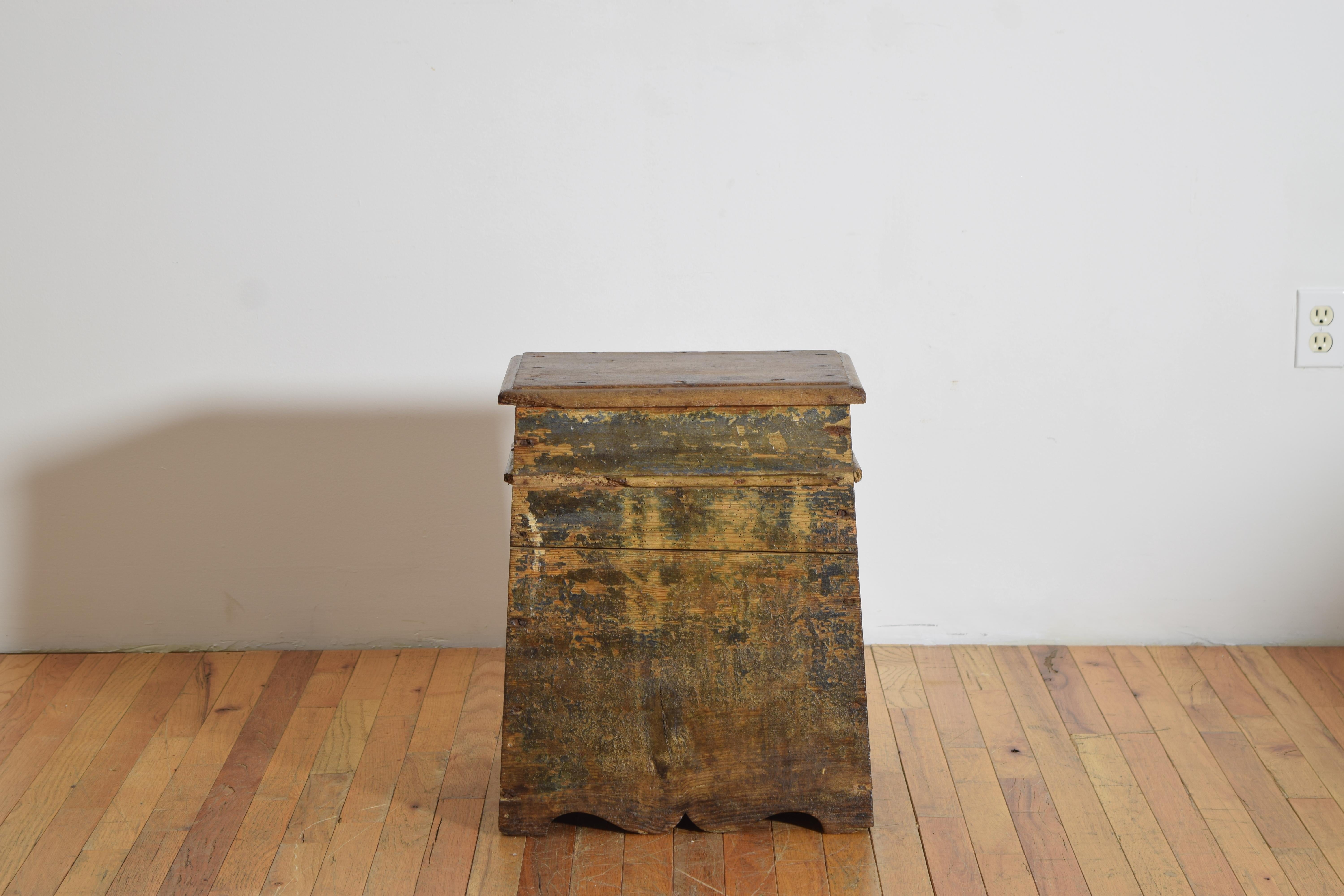 Baroque Italie, Toscane, tabouret de travail/table d'appoint peint d'époque baroque, milieu du XVIIe siècle. en vente
