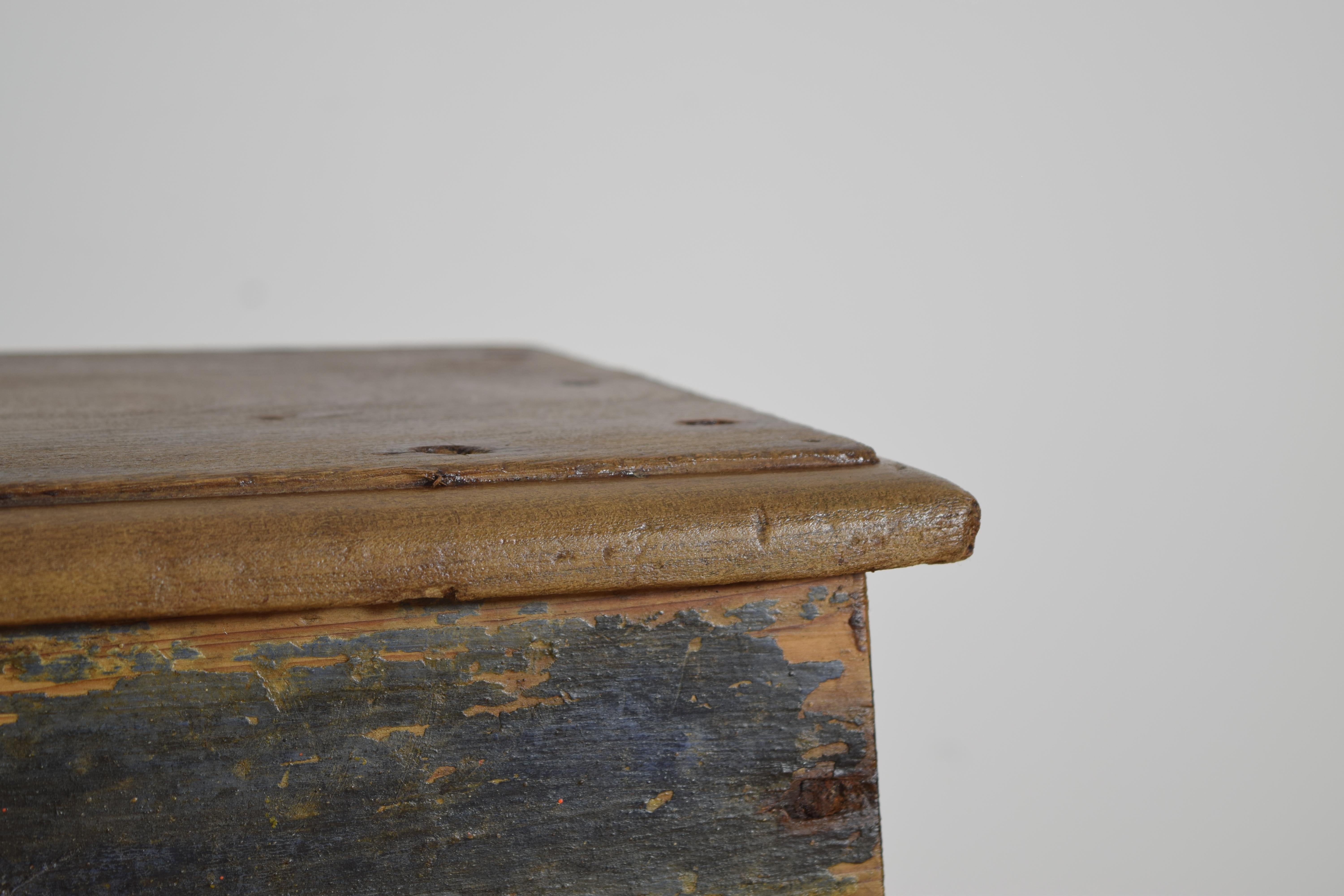Italie, Toscane, tabouret de travail/table d'appoint peint d'époque baroque, milieu du XVIIe siècle. Bon état - En vente à Atlanta, GA
