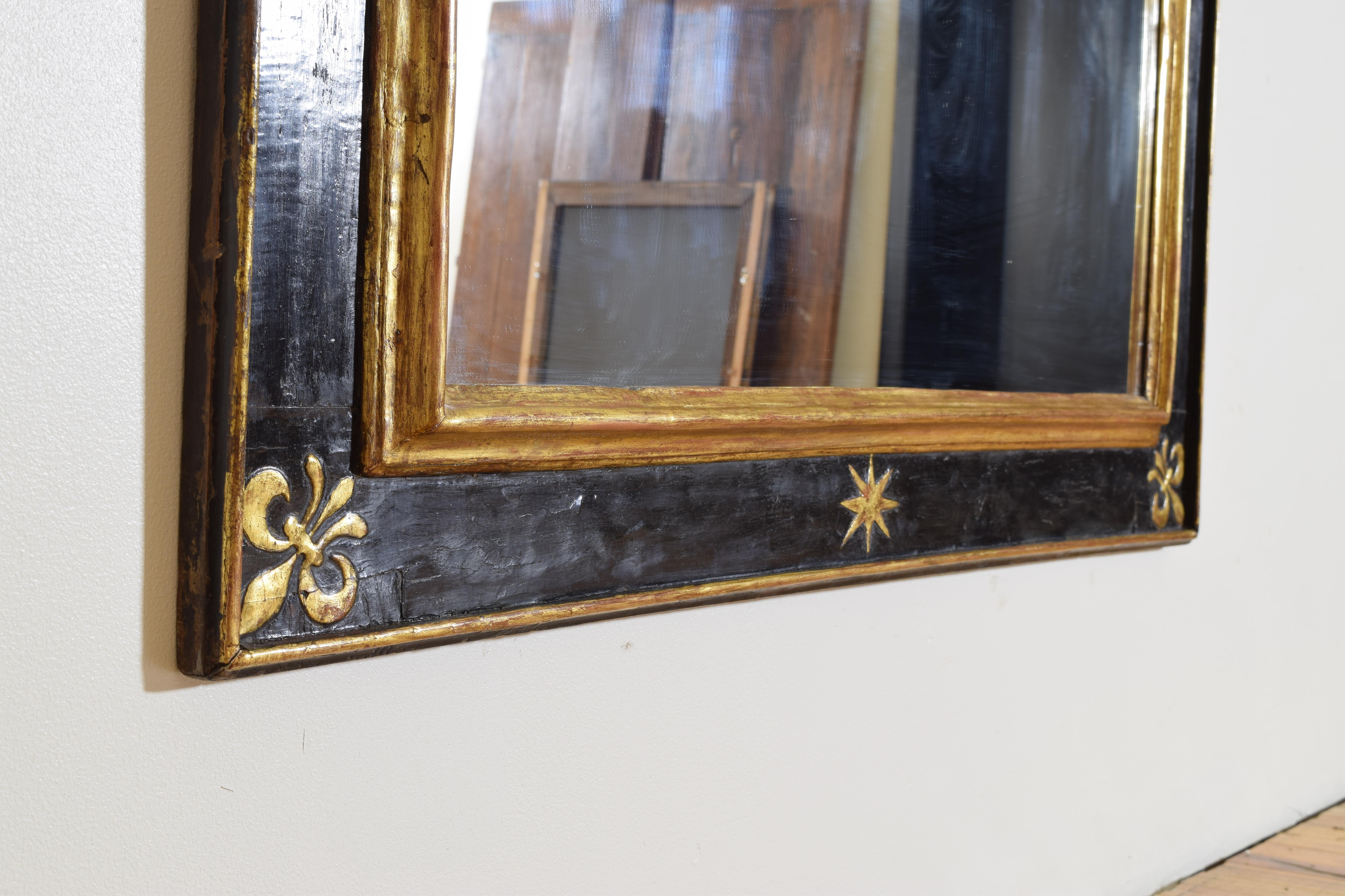 Italian, Tuscany, Late Baroque Giltwood and Ebonized Star Mirror, Late 17th C For Sale 3