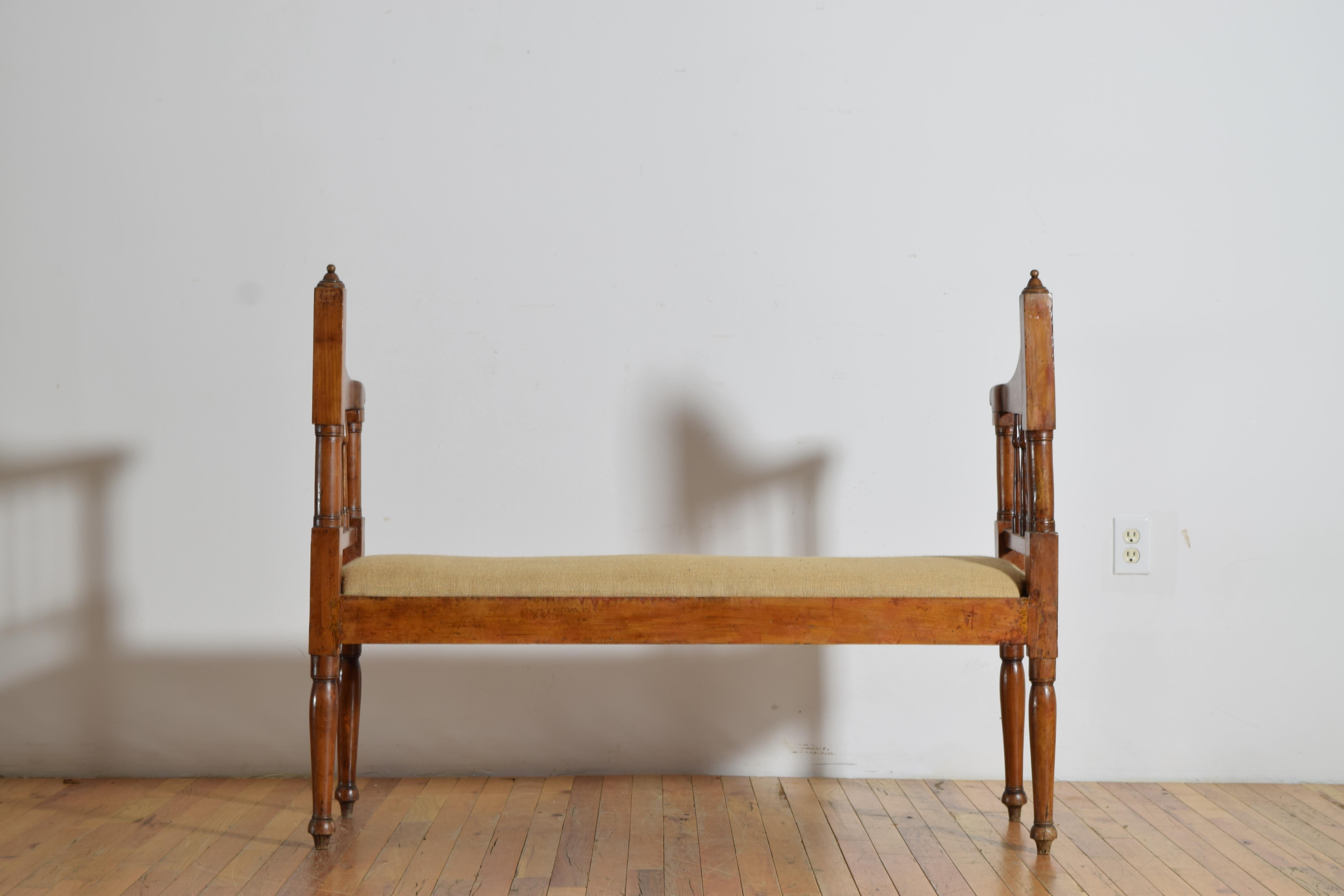 Italian, Tuscany, Late Neoclassical Walnut & Upholstered Bench, ca. 1830 For Sale 2