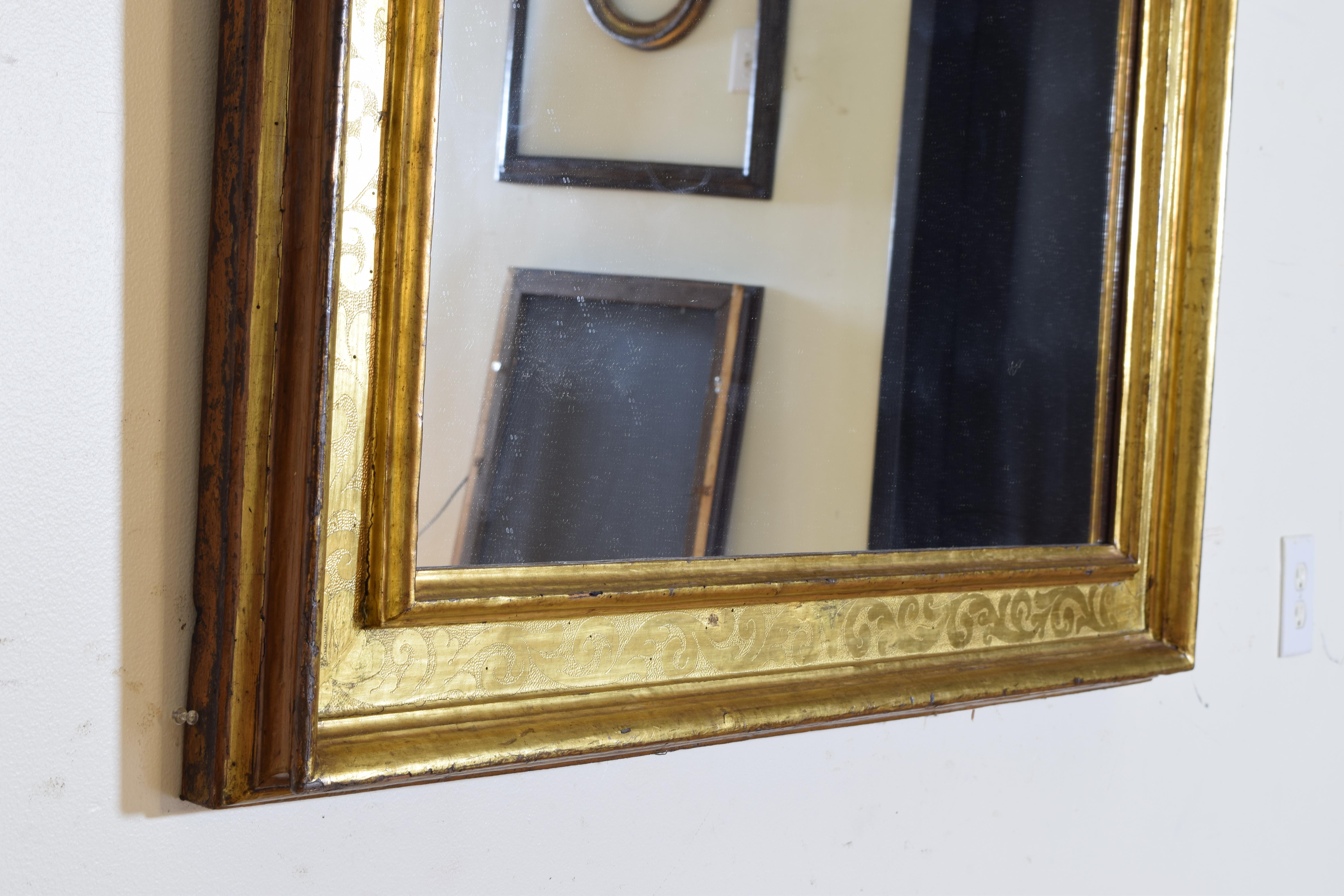 Italienischer, schablonenförmiger Spiegel aus der Toskana, Louis XIII.-Periode, 17./18. Jahrhundert im Angebot 3