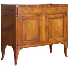 Italian, Tuscany, Neoclassical Walnut Credenza, 1st Quarter of the 19th Century