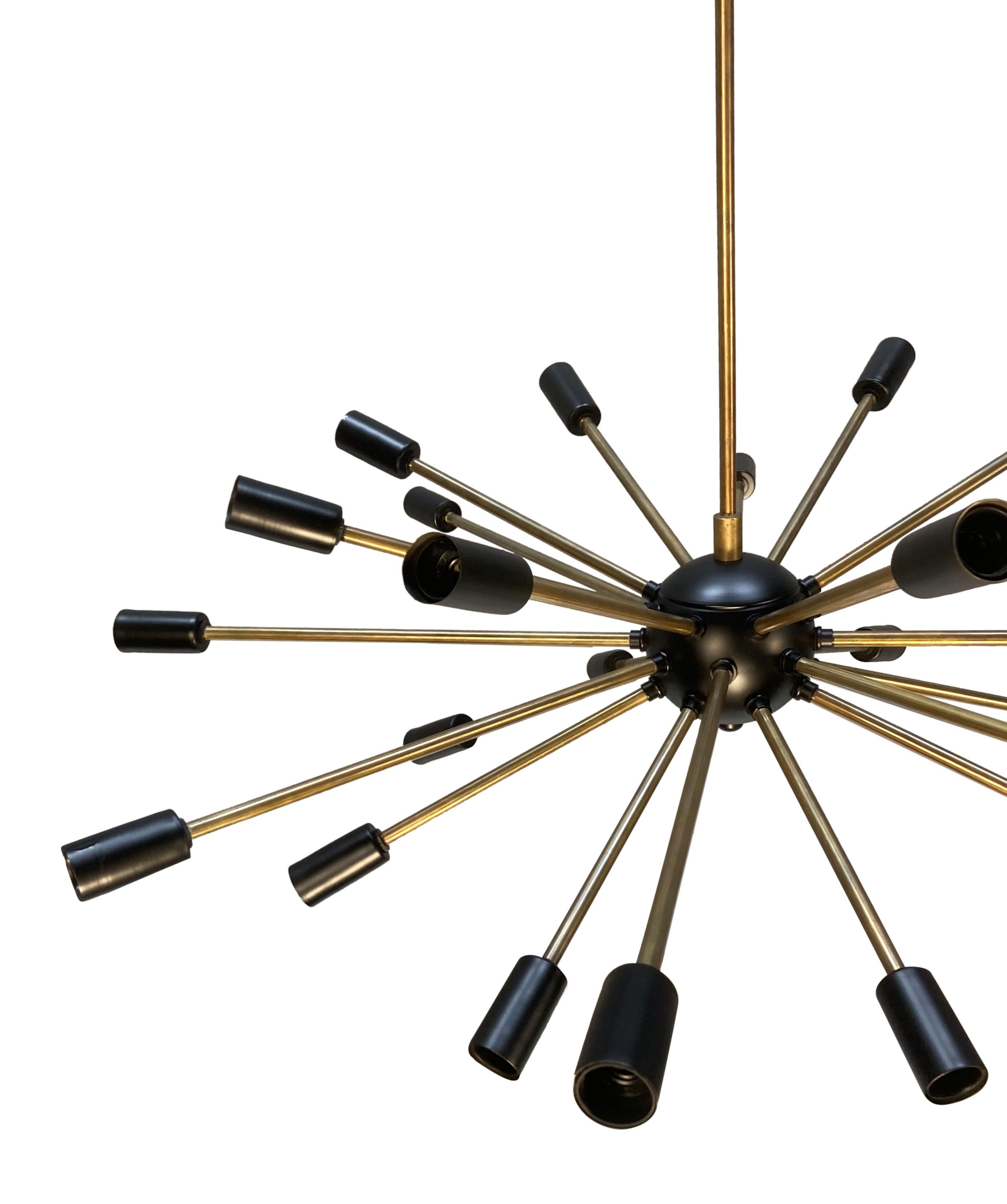 Late 20th Century Italian Twenty Four Light Sputnik Chandelier For Sale