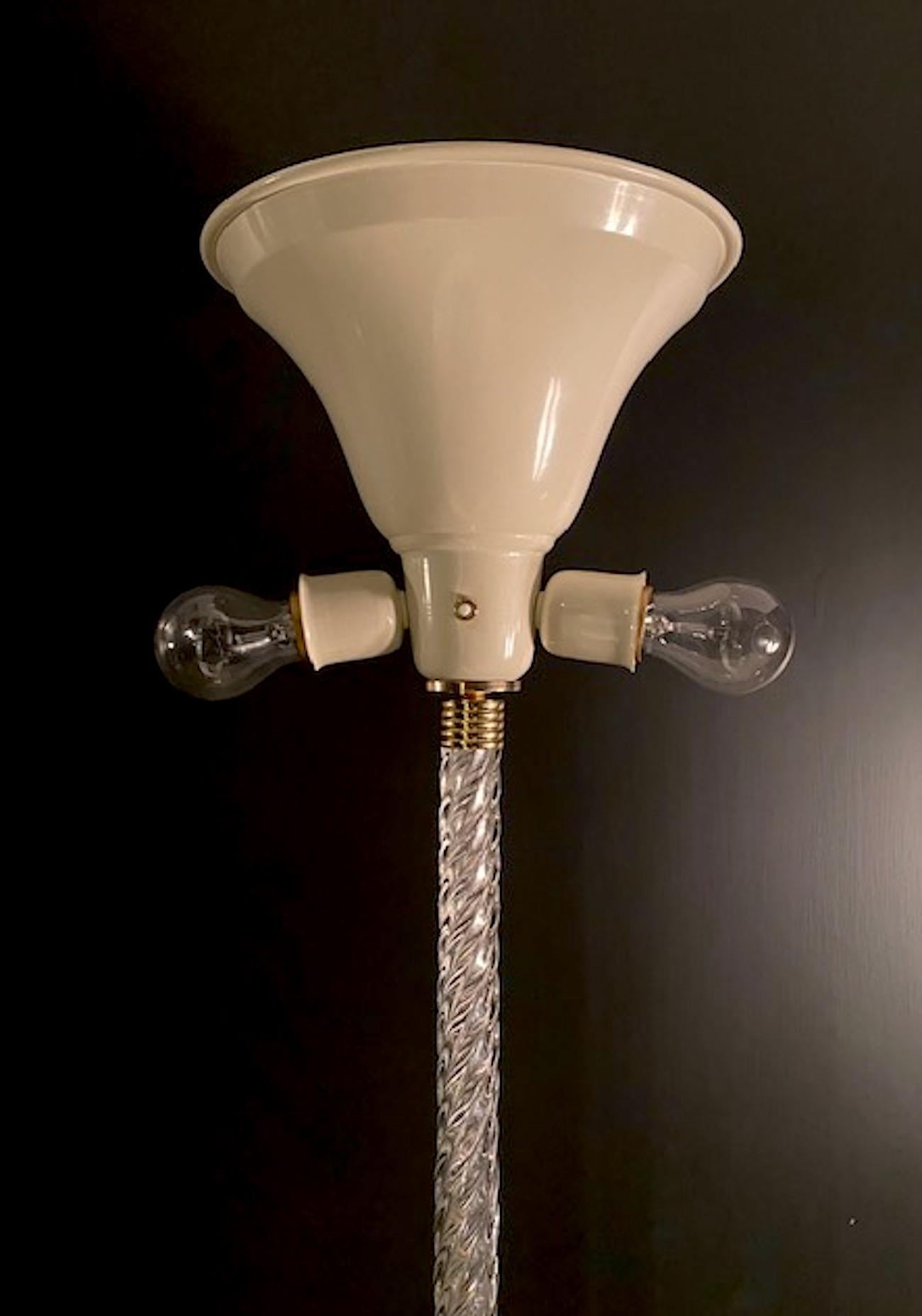 Italian Twisted Glass Cane and Brass 1930s Floor Lamp In Good Condition For Sale In New York, NY