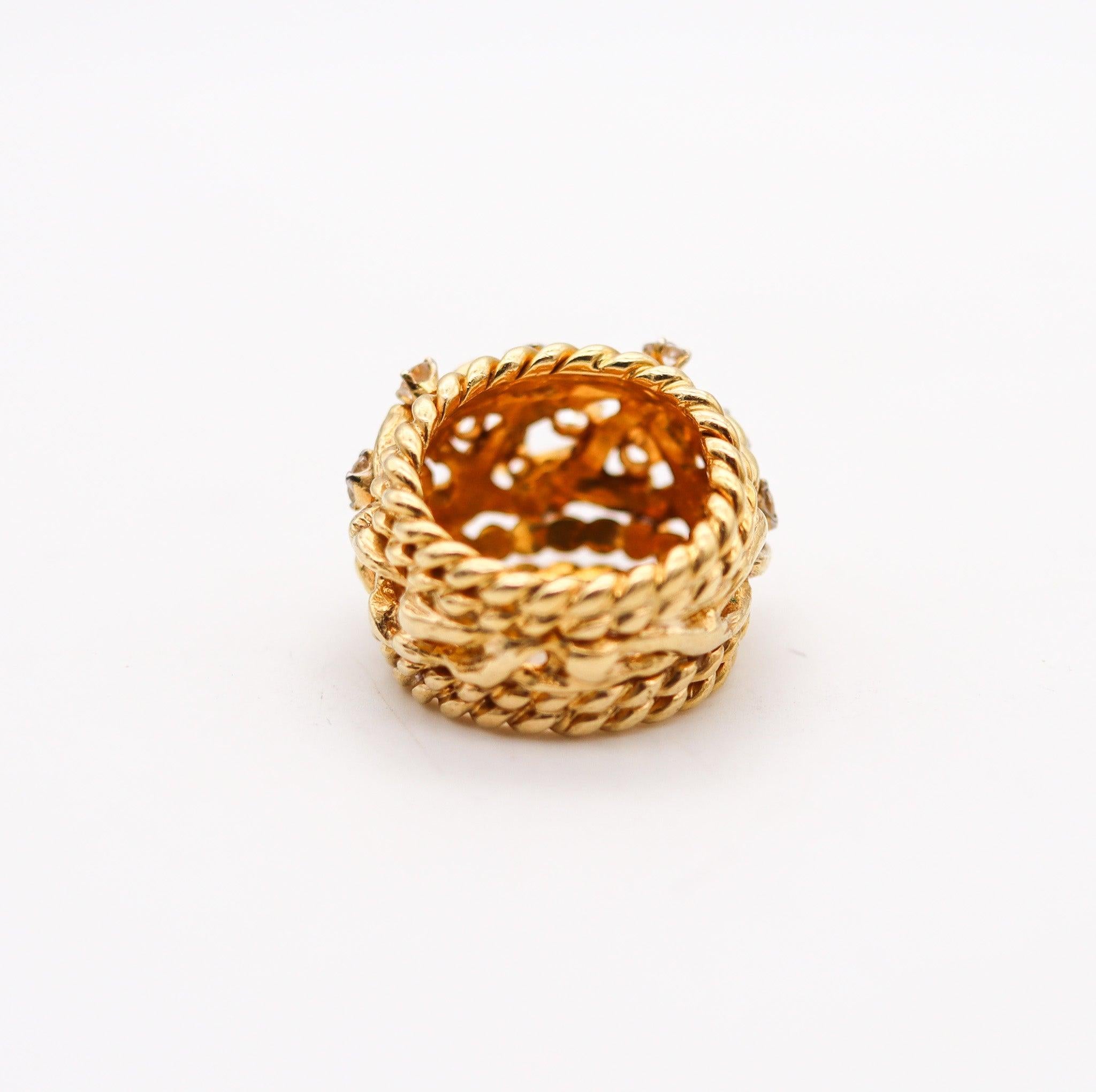 Women's ITALIAN Twisted Woven Knots Cocktail Ring In 18Kt Gold With 1.82 Ctw Diamonds