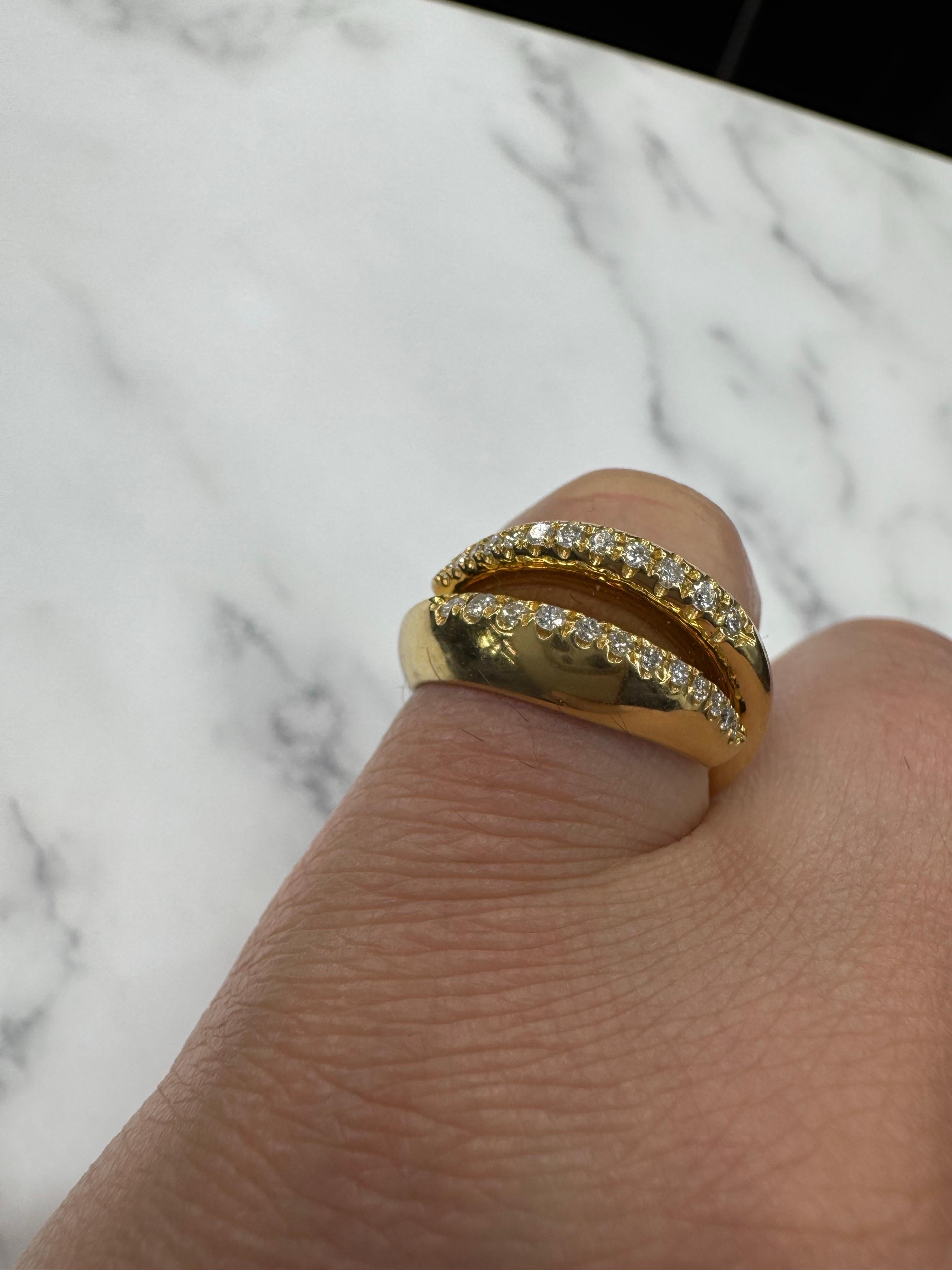 Italian Two Row Diamond Band Ring 0.29 Carats G VS2 18 Karat Yellow Gold In condizioni Nuovo in vendita a New York, NY