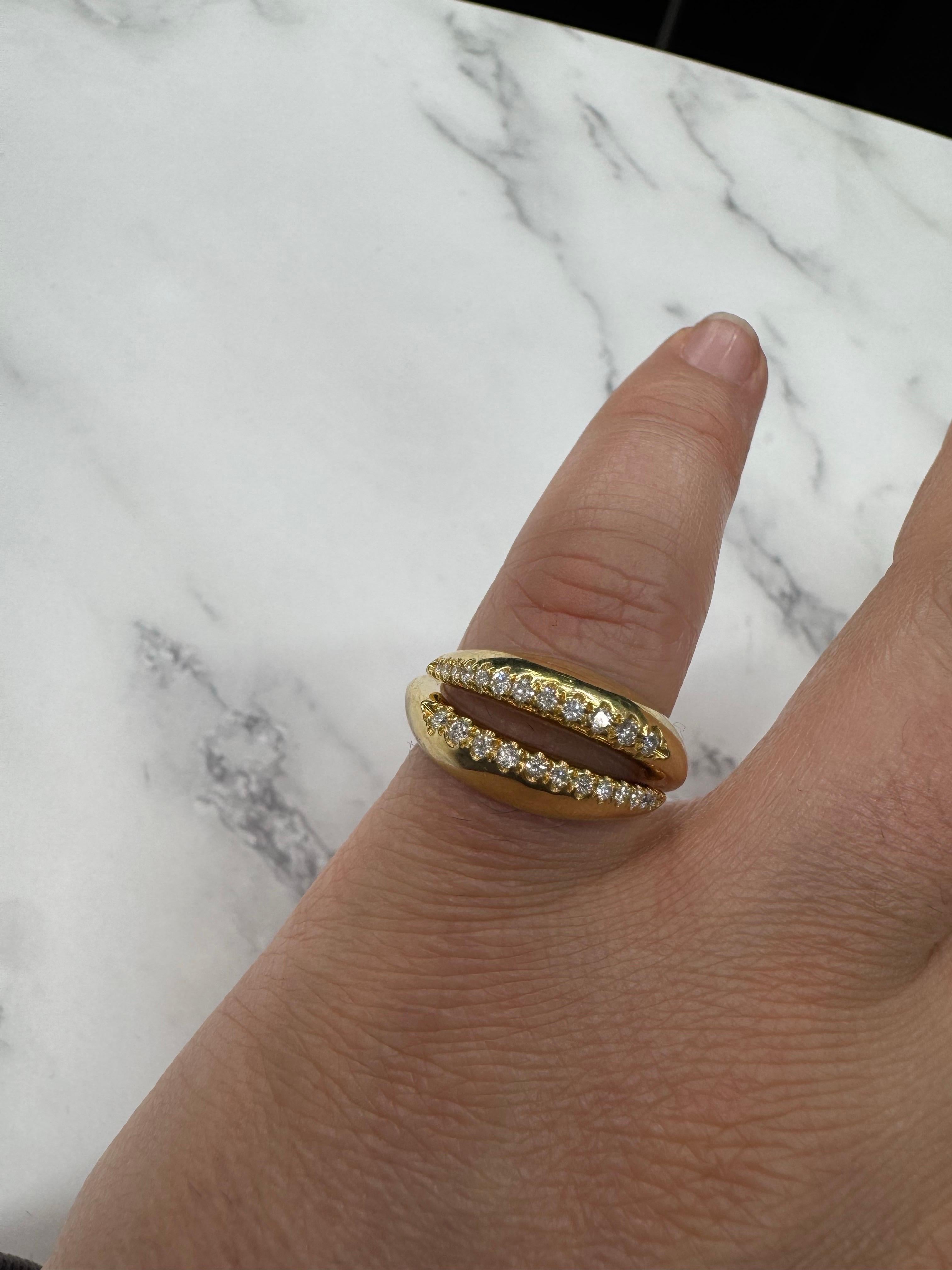 Italian Two Row Diamond Band Ring 0.29 Carats G VS2 18 Karat Yellow Gold in vendita 1