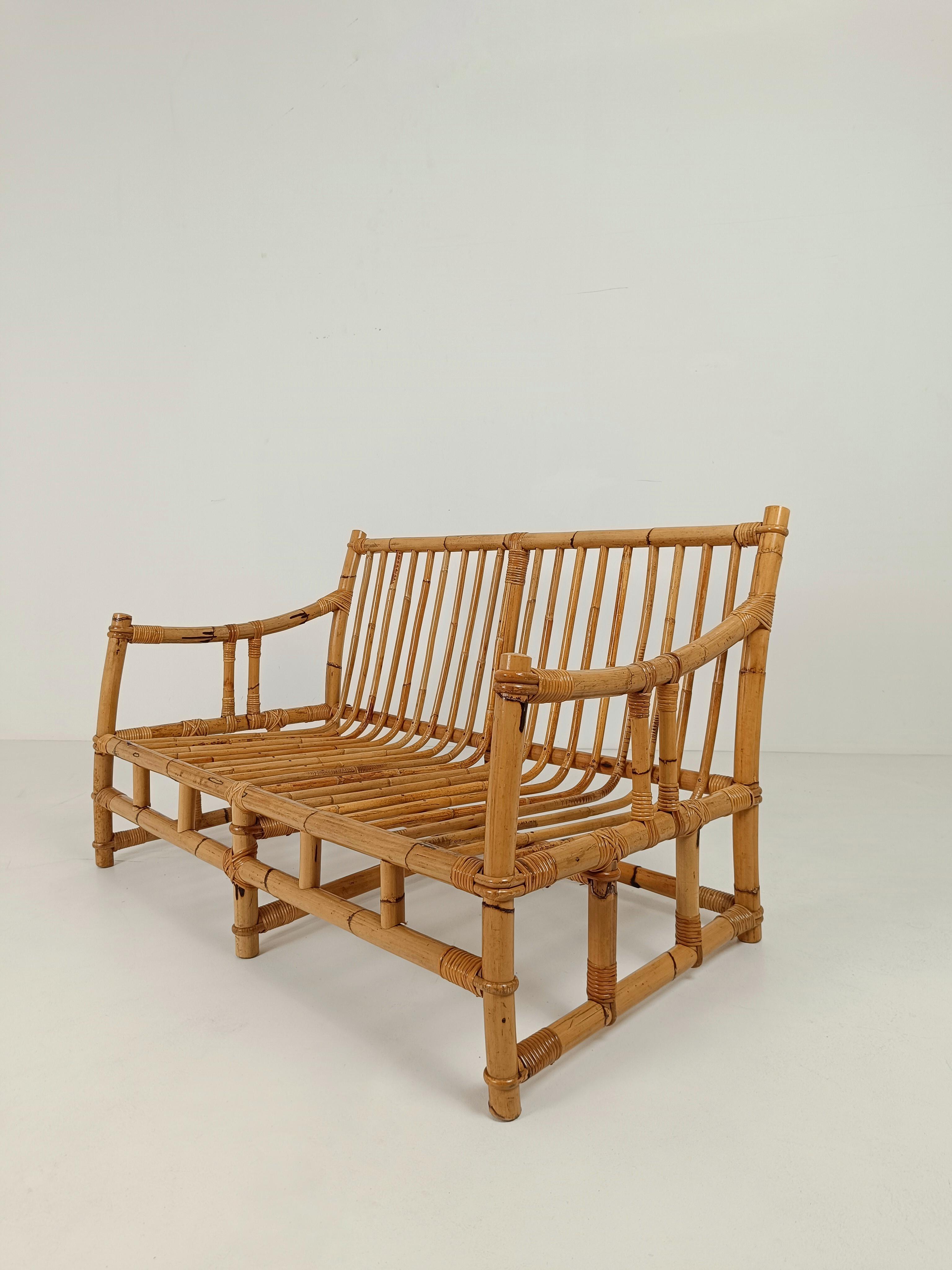 Italian two-seater Sofa in Bamboo, Rattan and Cane By Vivai Del Sud, Italy 60s 11