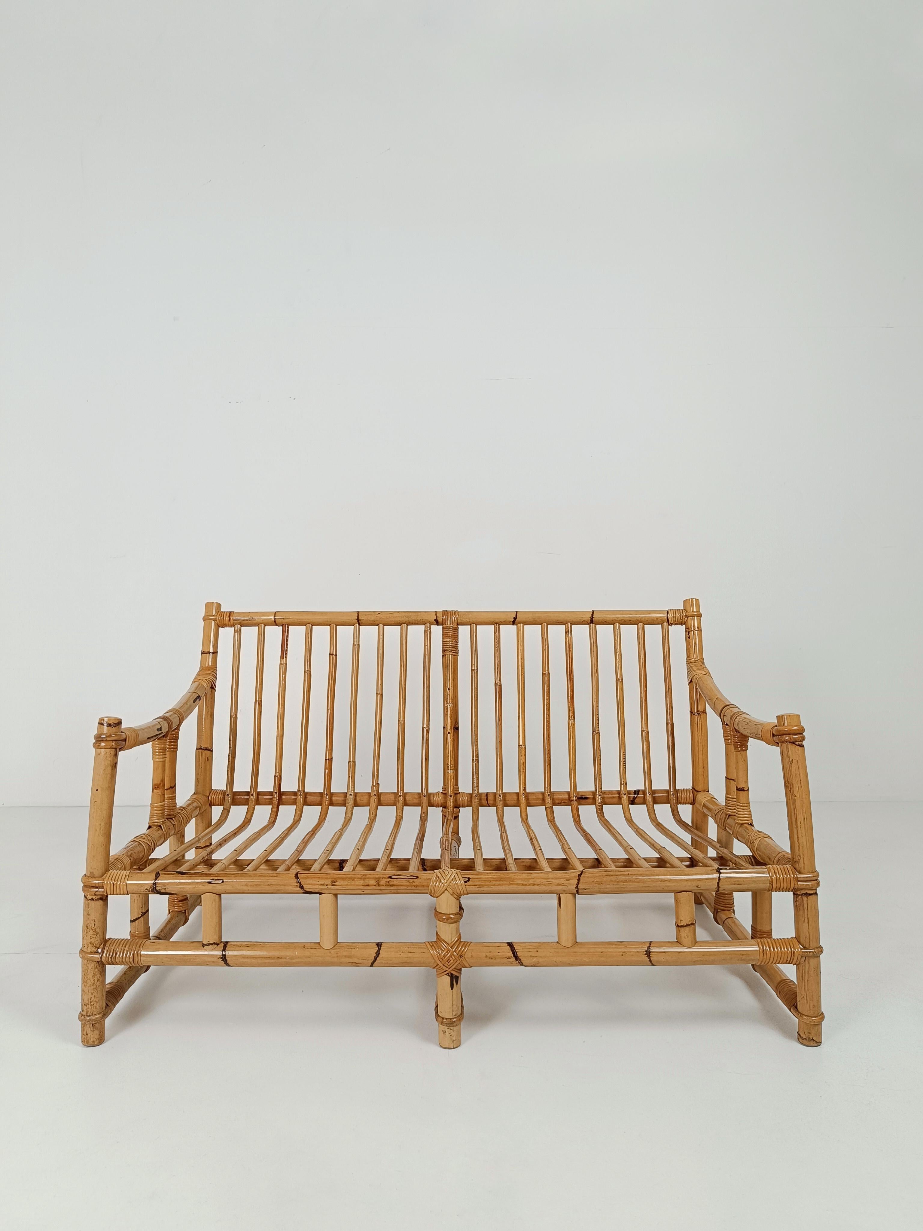 Mid-Century Modern Italian two-seater Sofa in Bamboo, Rattan and Cane By Vivai Del Sud, Italy 60s