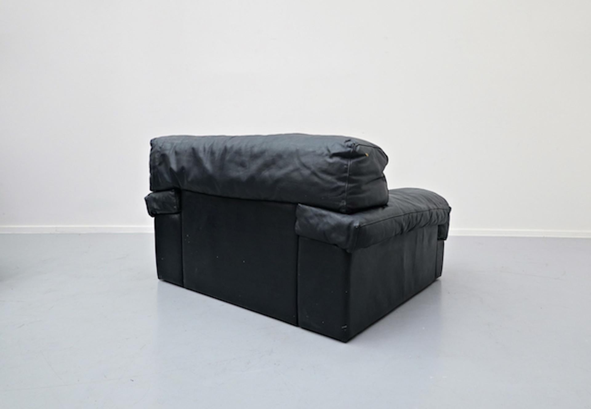 Mid-Century Modern Italian Two-Seat Sofa, Leather, 1960s 16