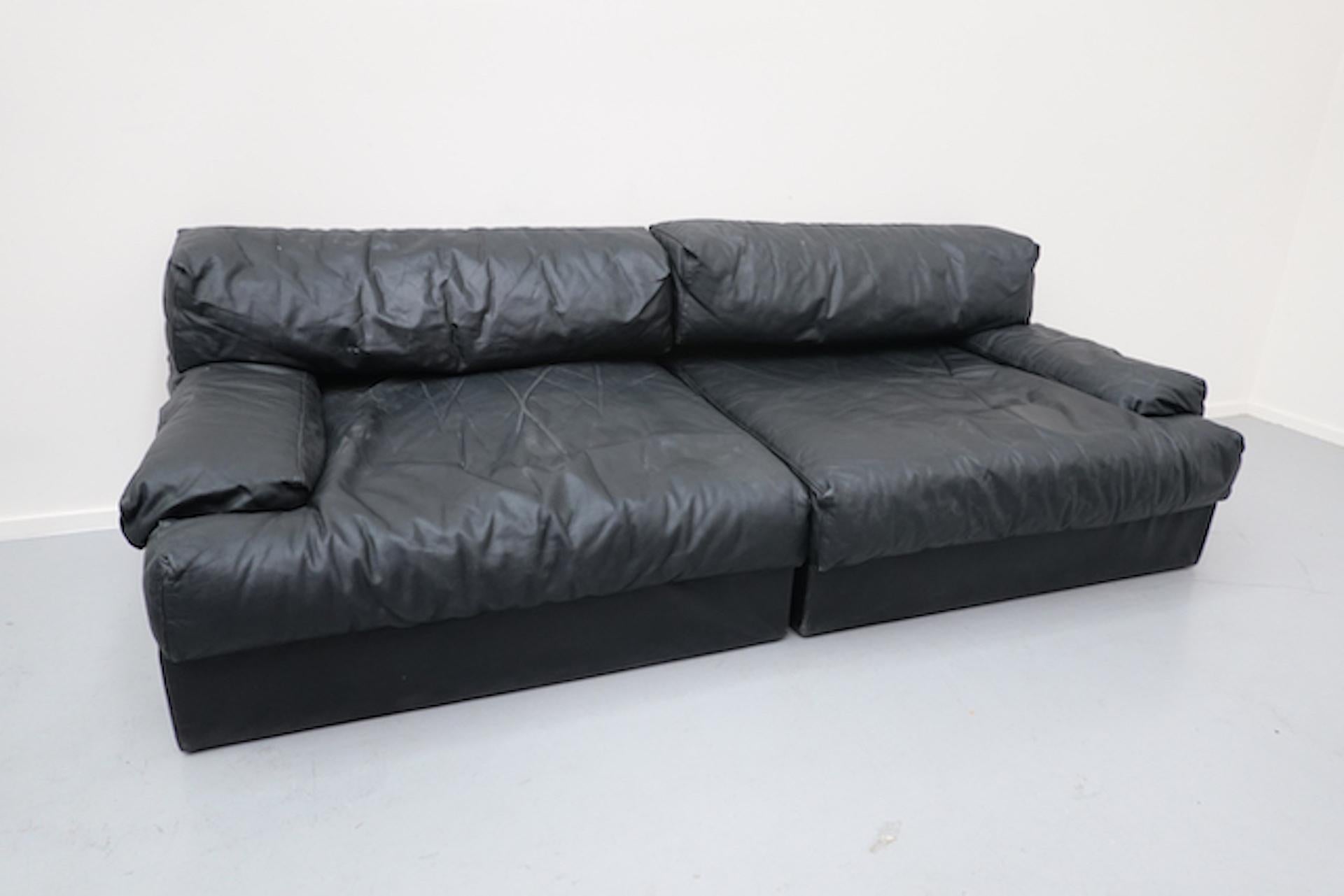 Mid-Century Modern Italian Two-Seat Sofa, Leather, 1960s 4