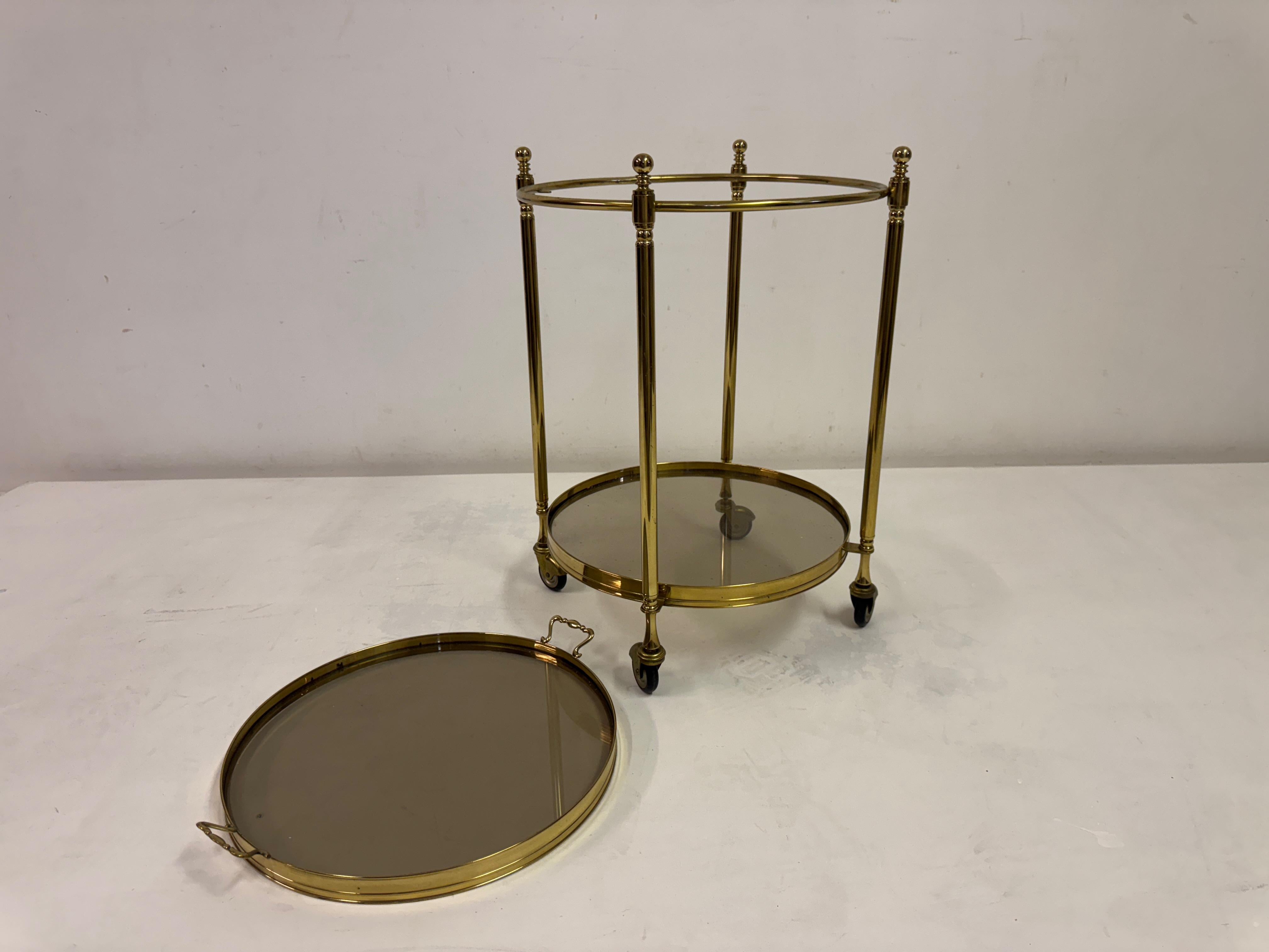 Italian Two-Tier Brass and Smoked Glass Bar Cart or Drinks Trolley, 1970s For Sale 4