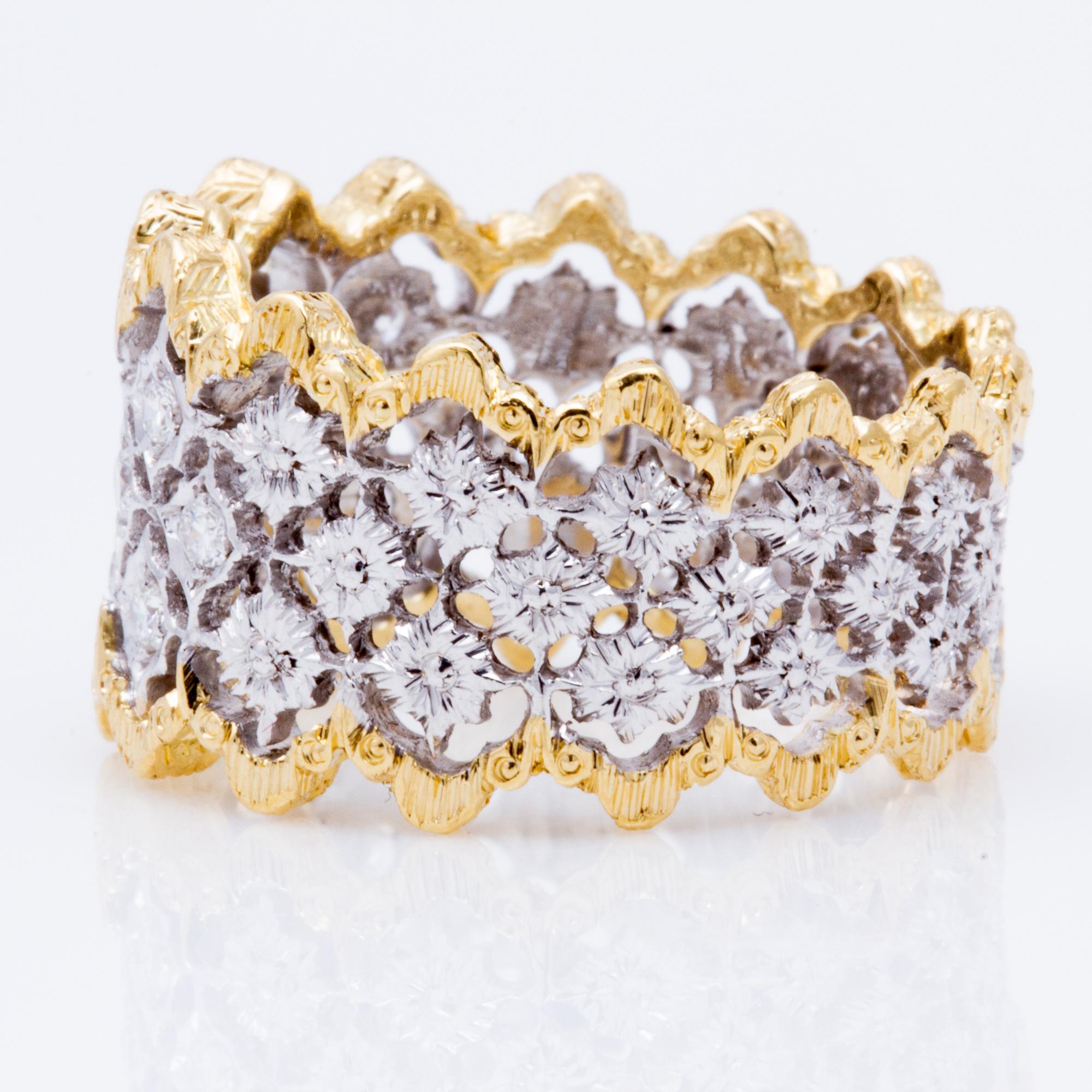 Women's or Men's Italian Two-Toned 18 Karat Florentine Engraved Diamond Ring For Sale
