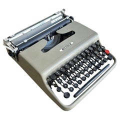 Máquina de escribir italiana de Marcello Nizzoli para Olivetti, años 50