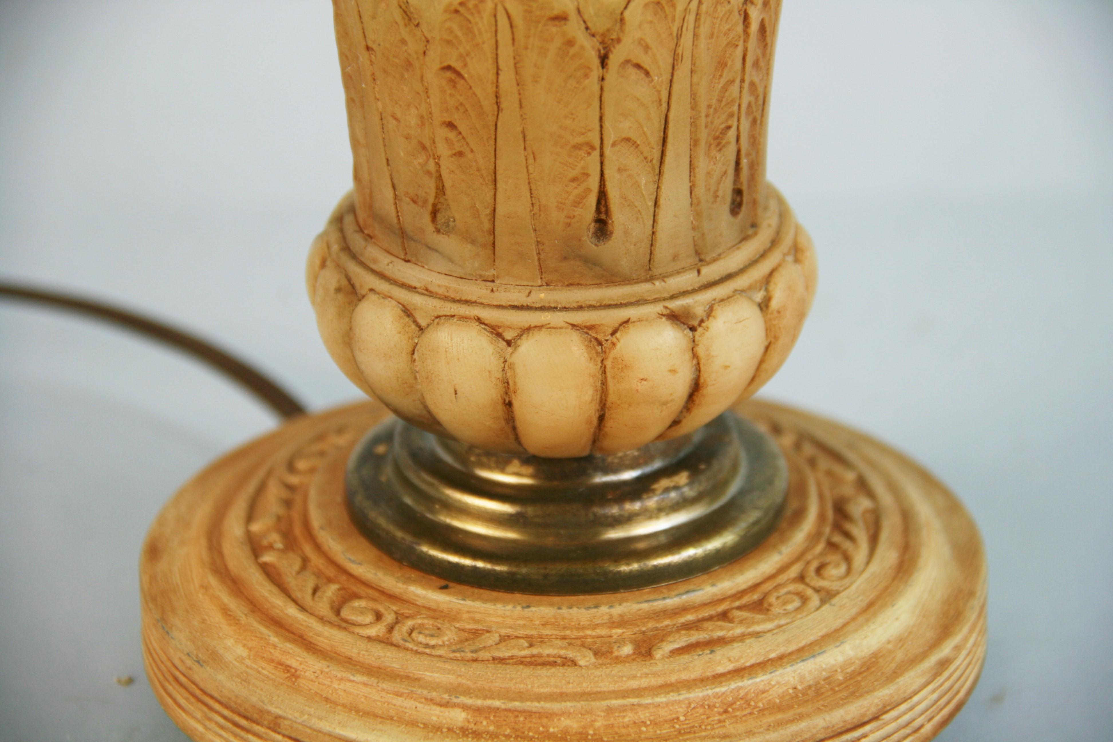 Italian Urn Shaped Hand Carved Alabaster Lamp 1940's For Sale 5
