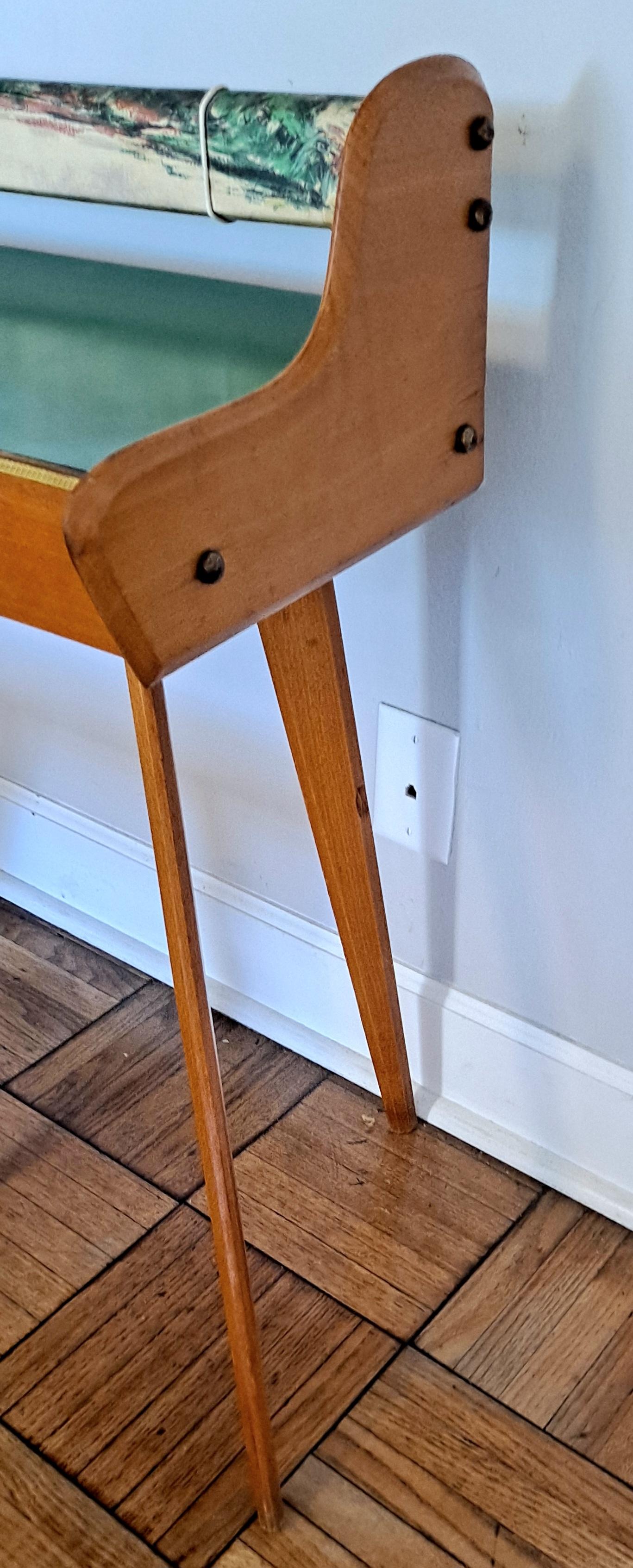 Italian Vanity and the Stool from 1950 s  In Good Condition For Sale In Los Angeles, CA