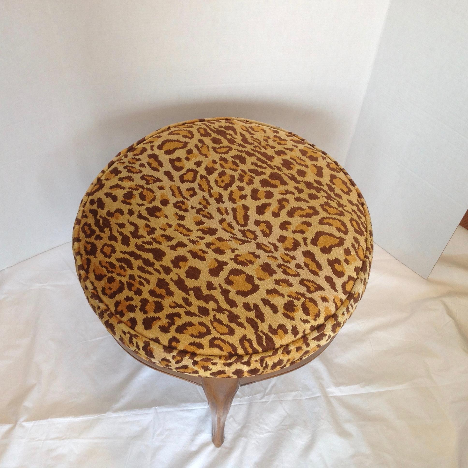 Italian Vanity Stool 6