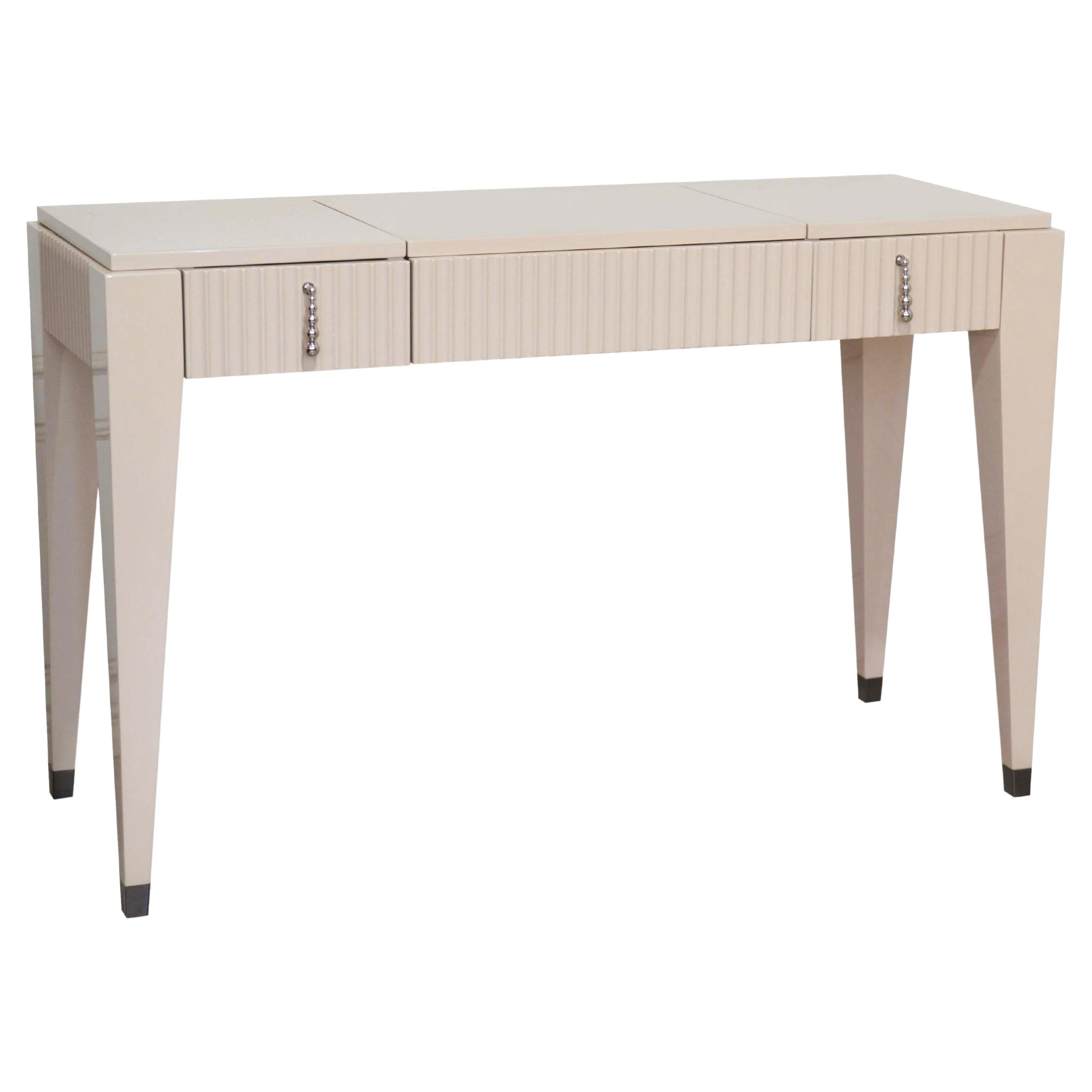 Italian Vanity Table in Beige/Cappuccino/Cream Laquered with Two Drawers For Sale