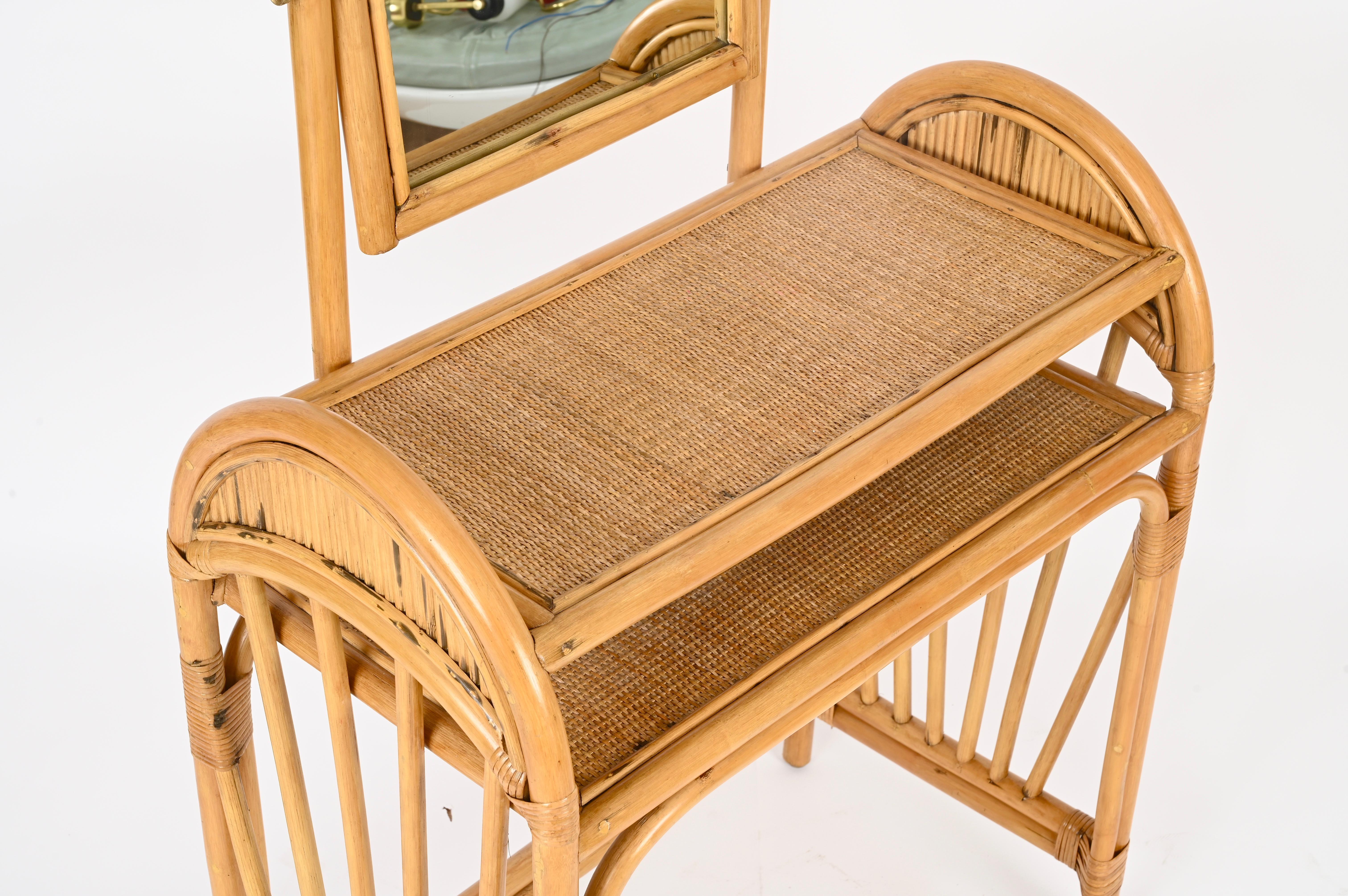 Tocador italiano con silla de bambú y ratán de Vivai del Sud, años 70 en venta 9