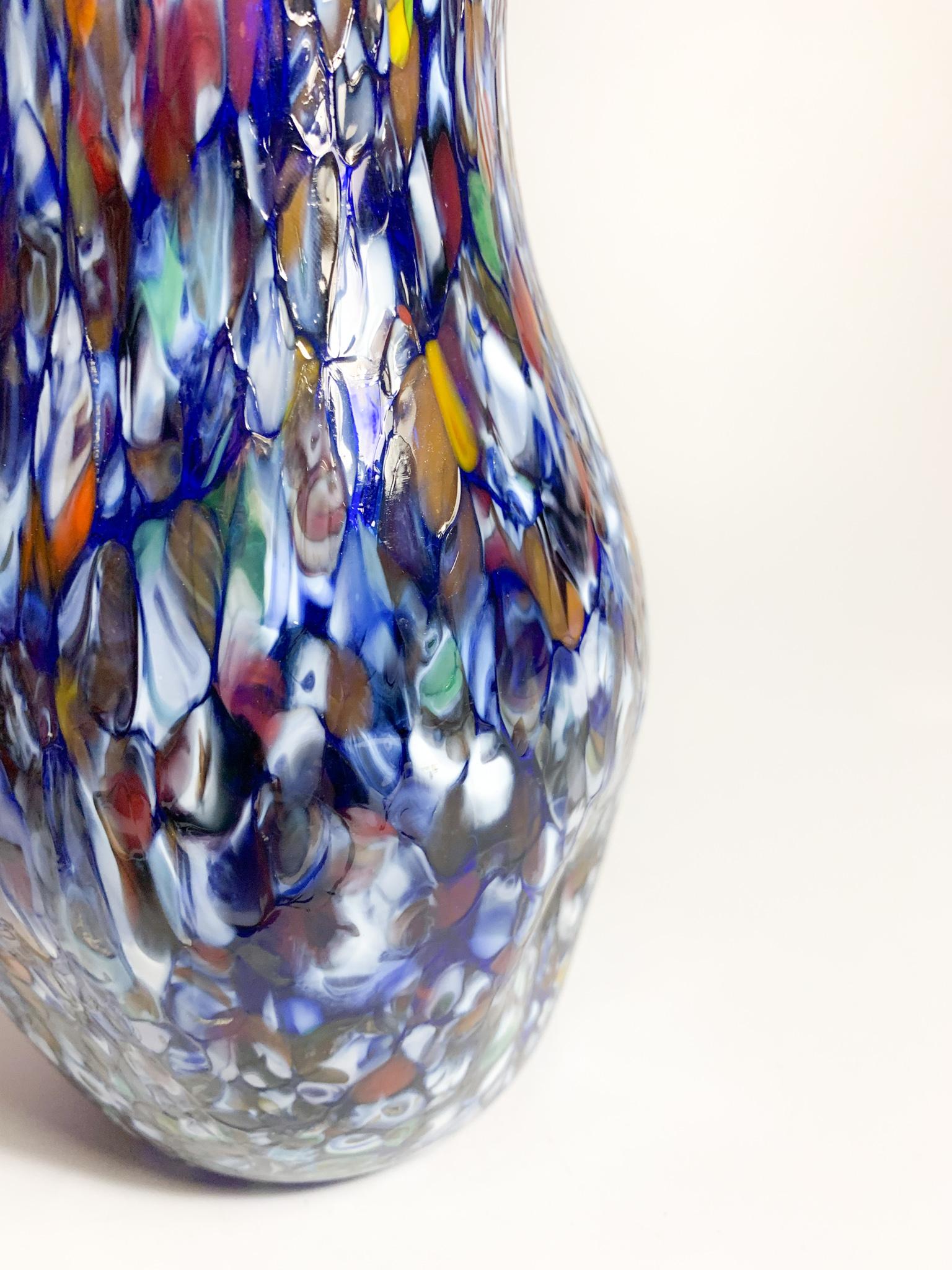 Italian Vase in Blue Murano Glass with Murrine by Fratelli Toso from the 1940s 5