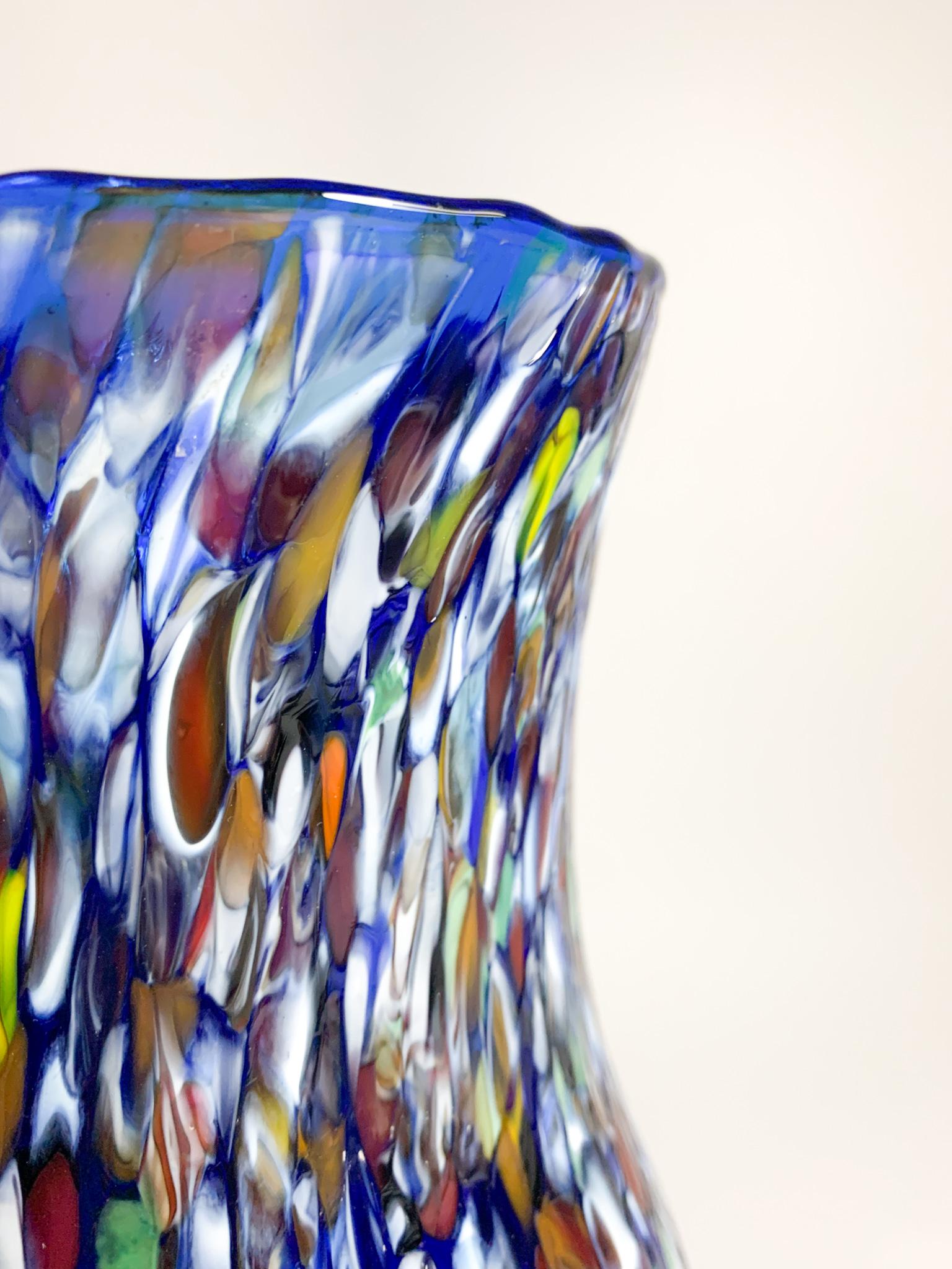 Italian Vase in Blue Murano Glass with Murrine by Fratelli Toso from the 1940s 1