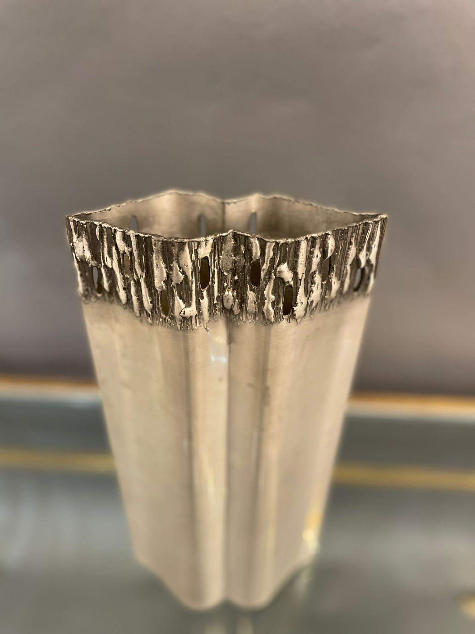 Italian Vase in Pewter, circa 1970  In Good Condition For Sale In London, GB