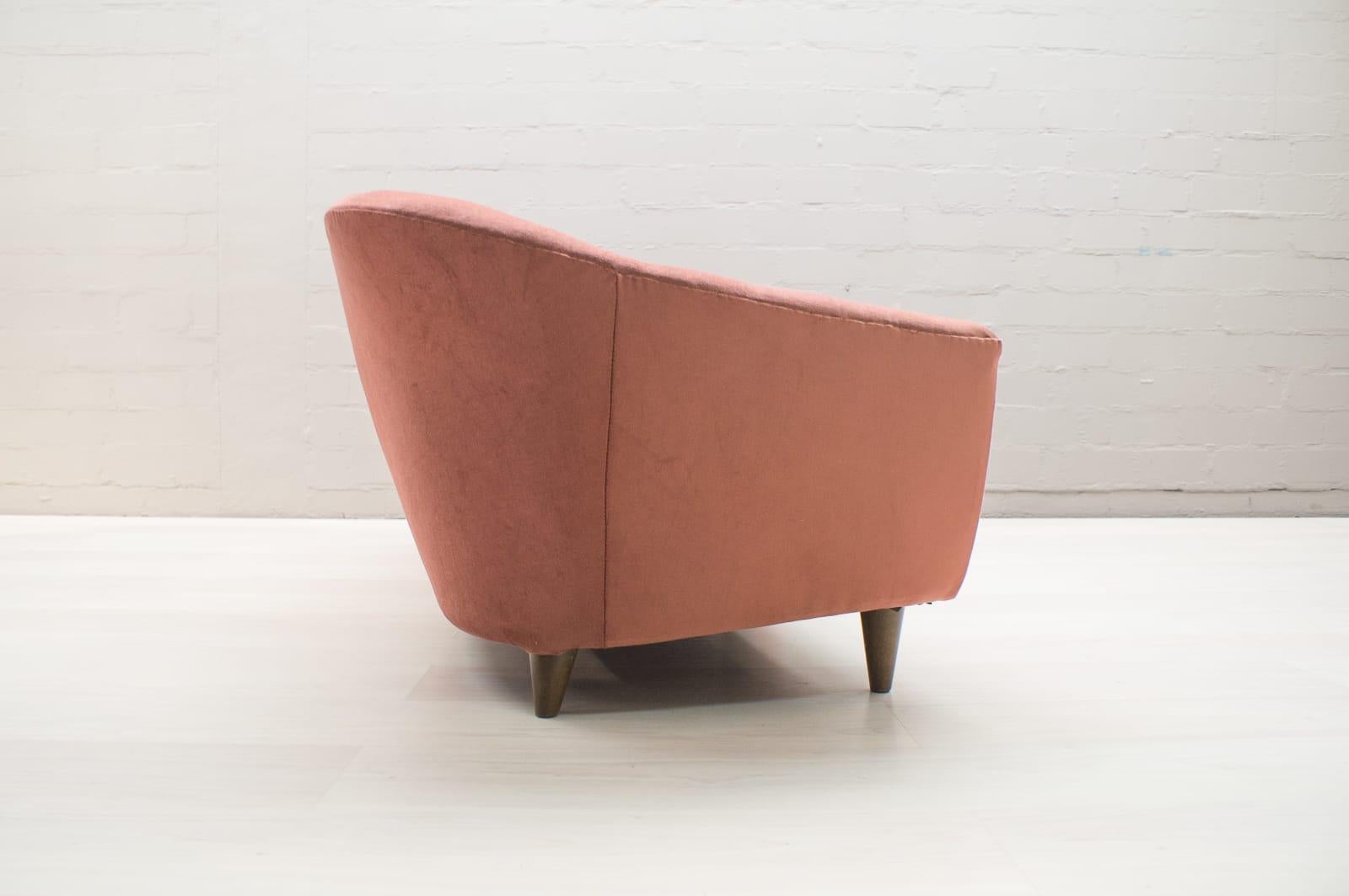 Mid-Century Modern Italian Velvet 3-Seat Curved Sofa, 1960s