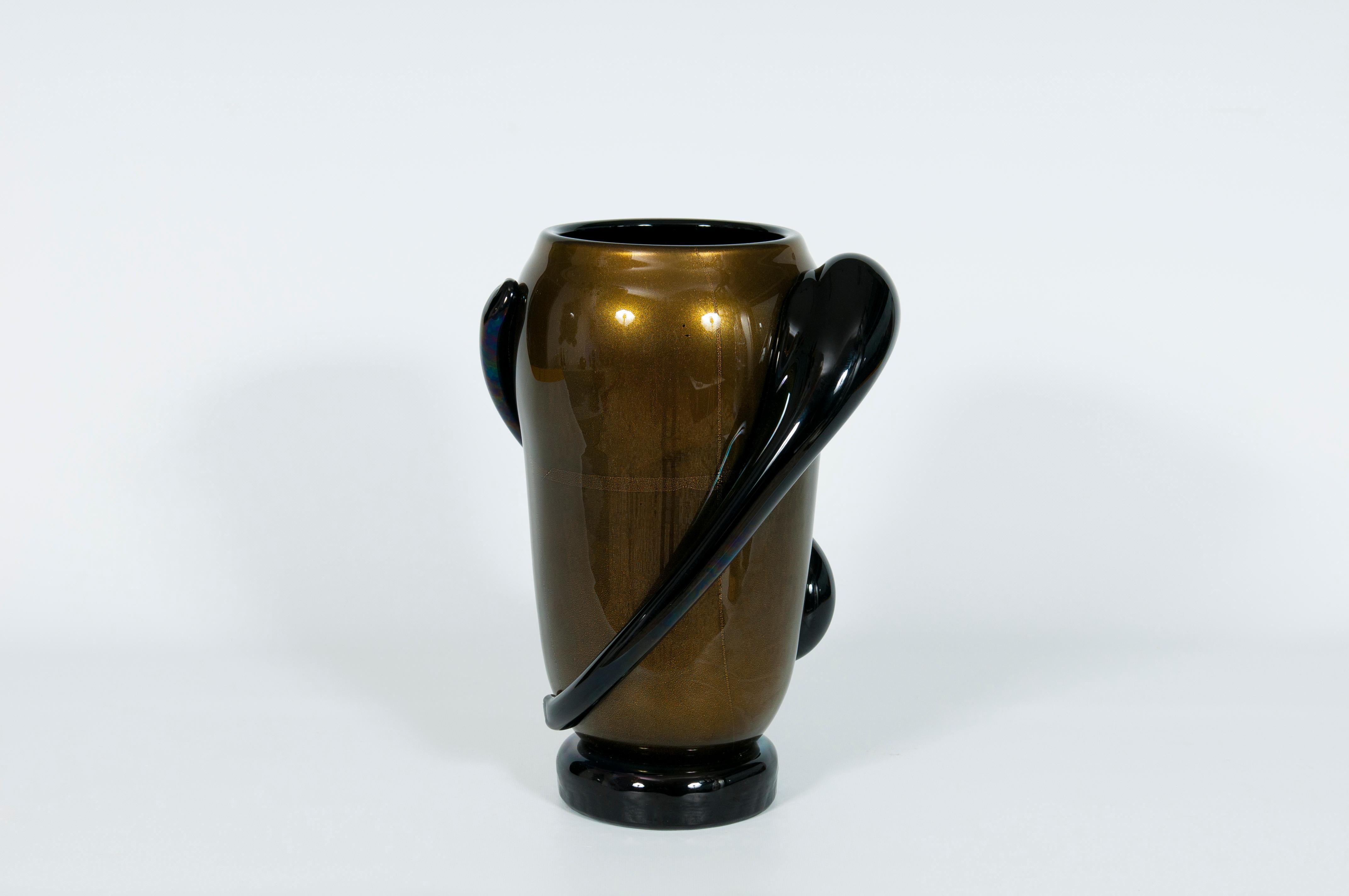 Italian Art Deco Vase Black and Gold 24K in Blown Murano Glass, 1980s 2