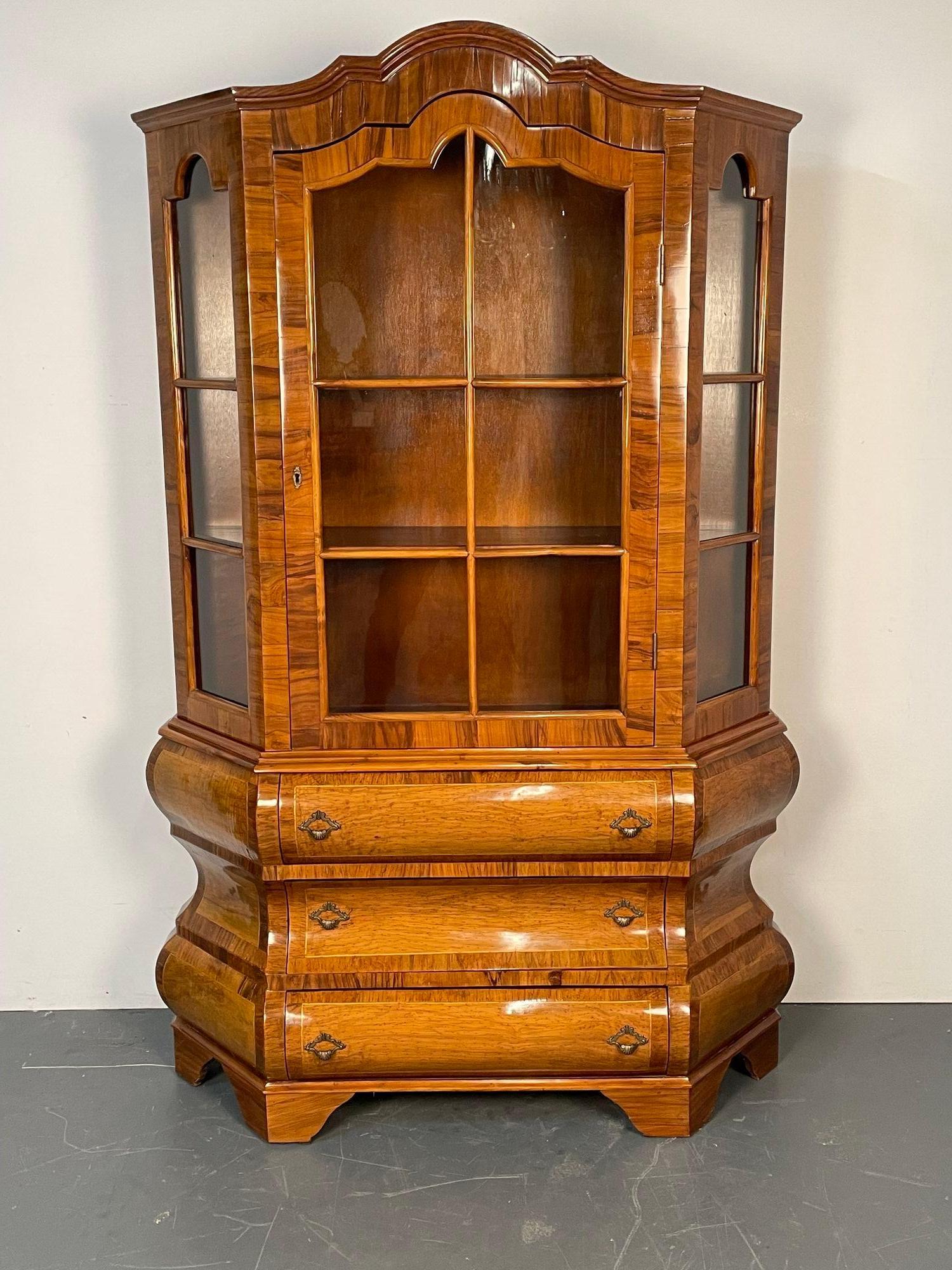 Italian Inlaid Venetian Burlwood Baroque Cabinet, Bookcase, Vitrine or Cupboard For Sale 1