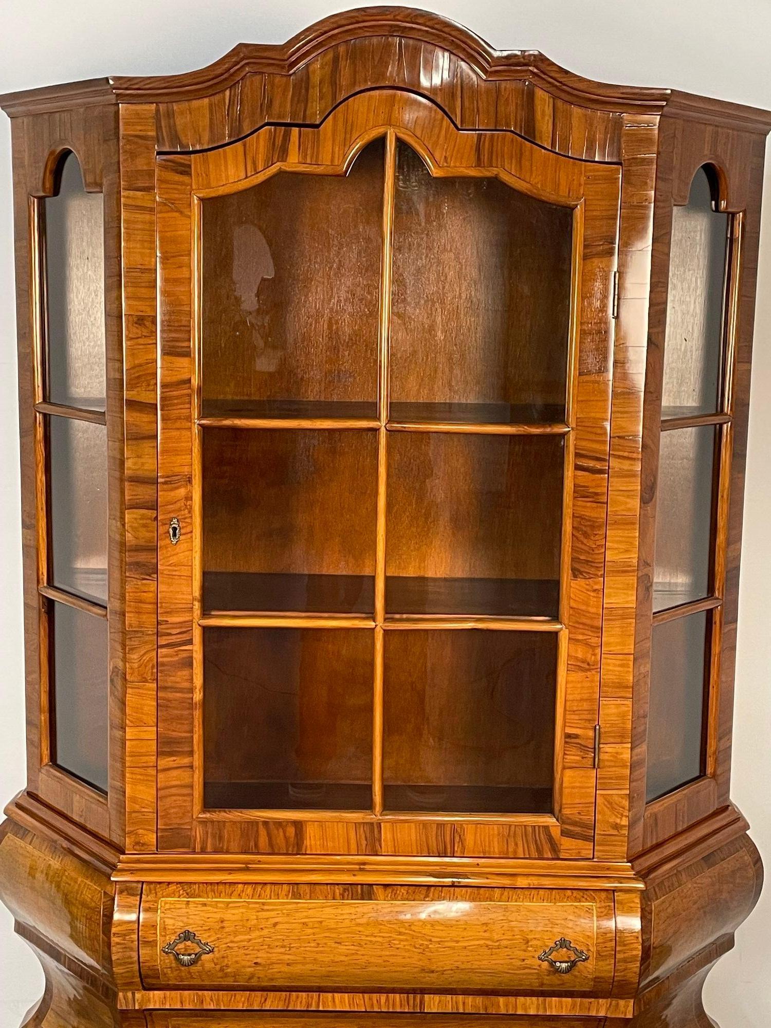 Italian Inlaid Venetian Burlwood Baroque Cabinet, Bookcase, Vitrine or Cupboard For Sale 3