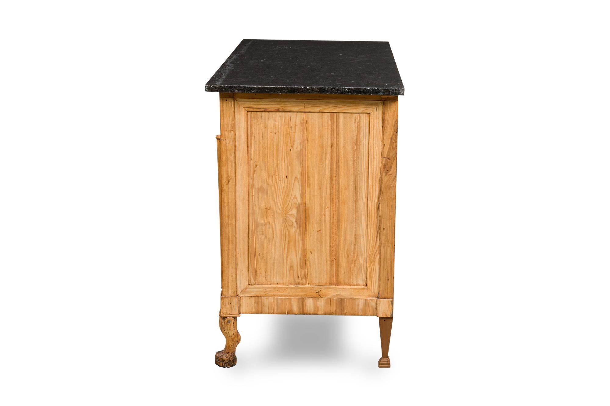 Italienische venezianische Kommode aus schwarzem Marmor im Angebot 6