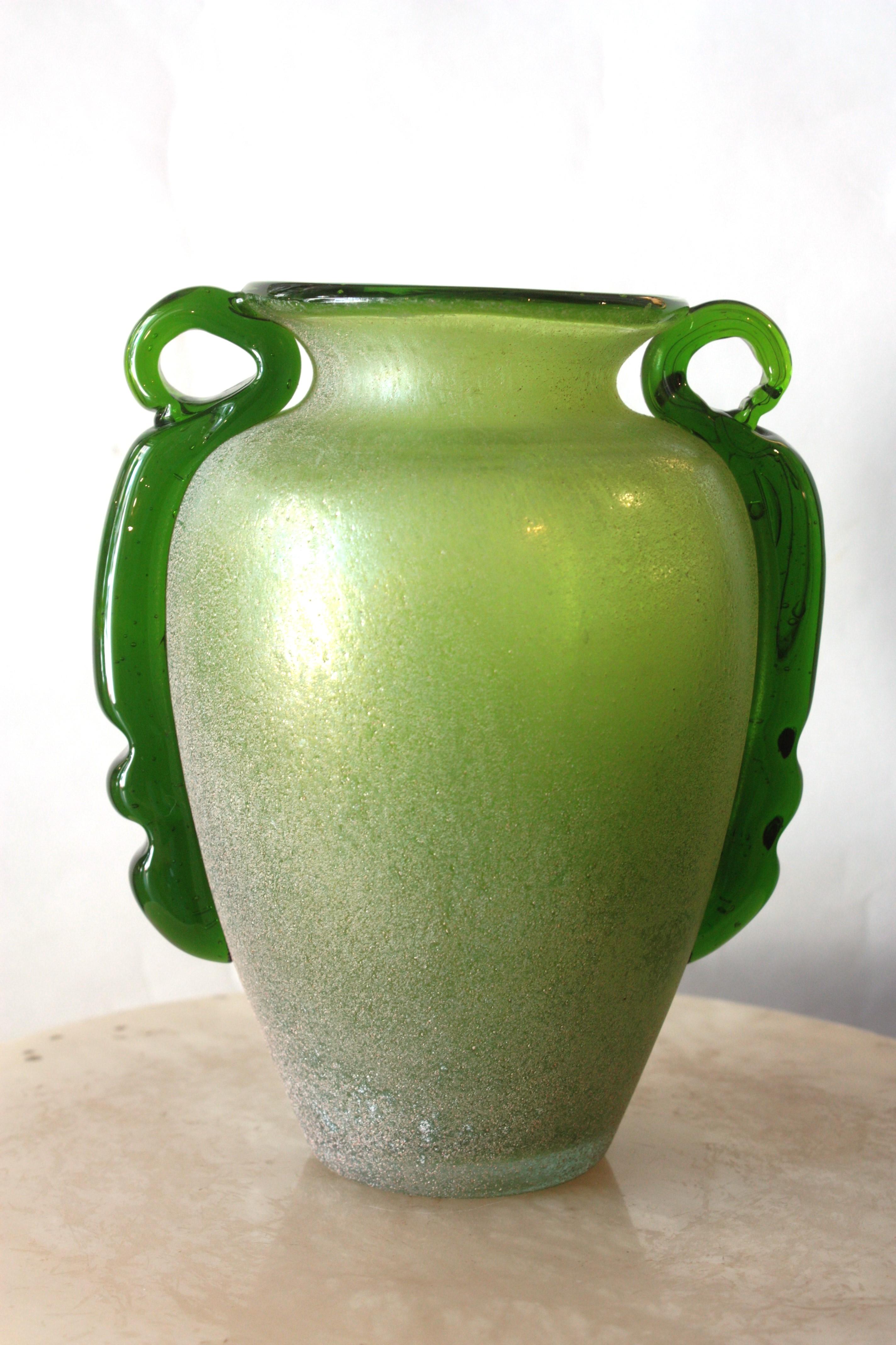 Italian Venetian Carlo Moretti Green Murano Scavo Art Glass Vase, 1960s For Sale 8