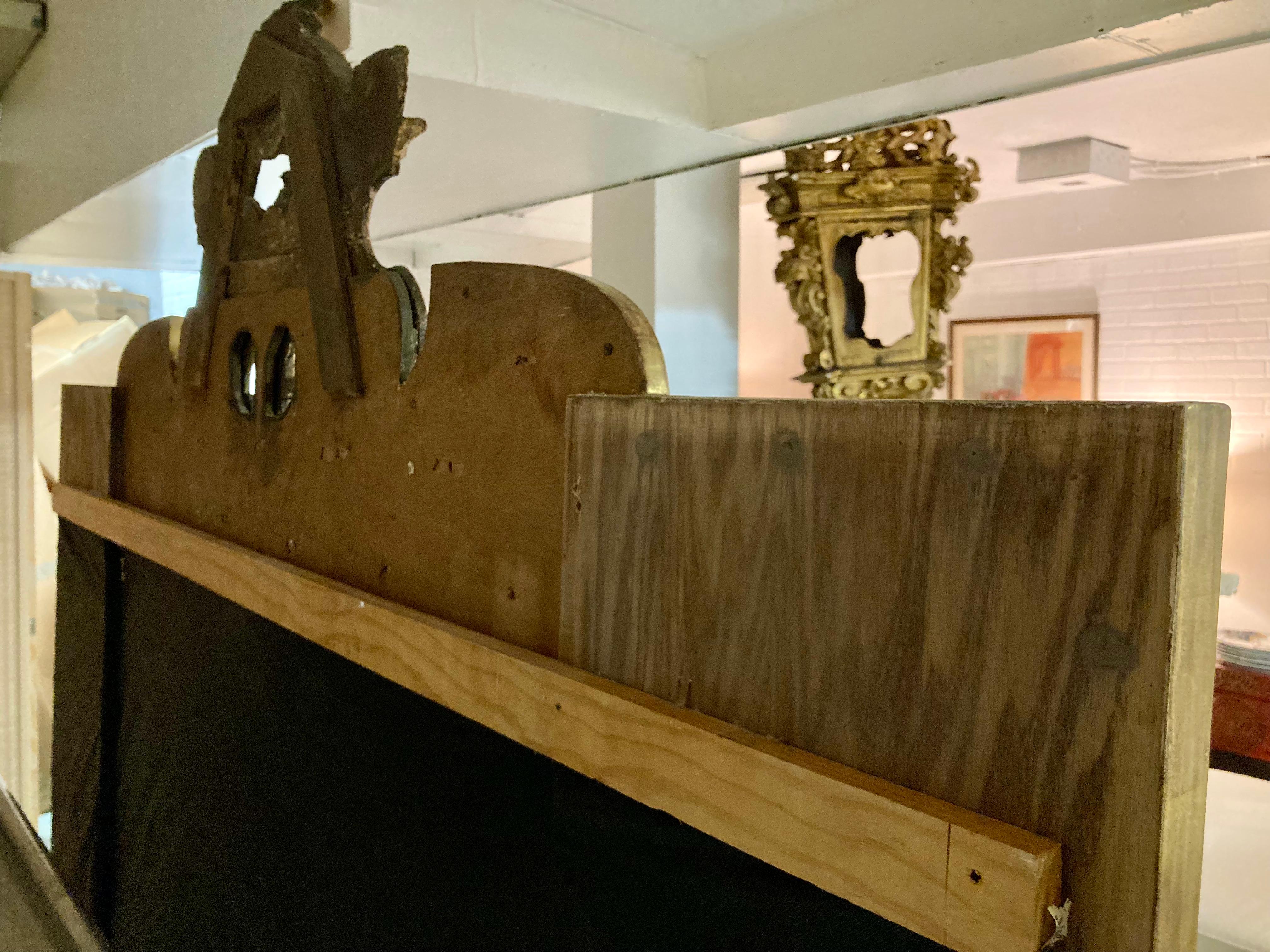 Italian Venetian Gilt Carved Wood King Headboard With Todd Hase Silk Mohair For Sale 8