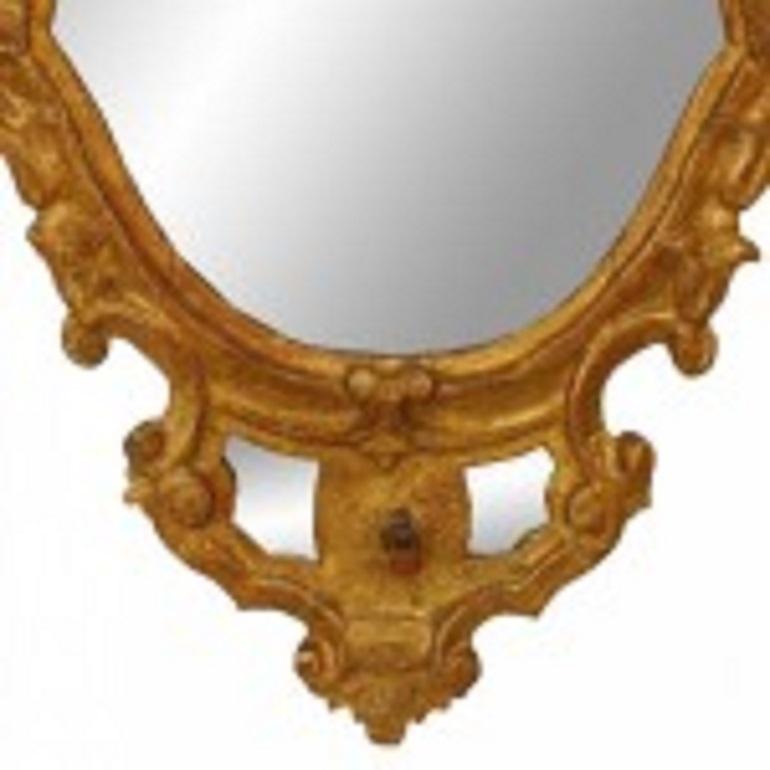 XVIIIe siècle Miroir mural vénitien italien en bois doré en vente