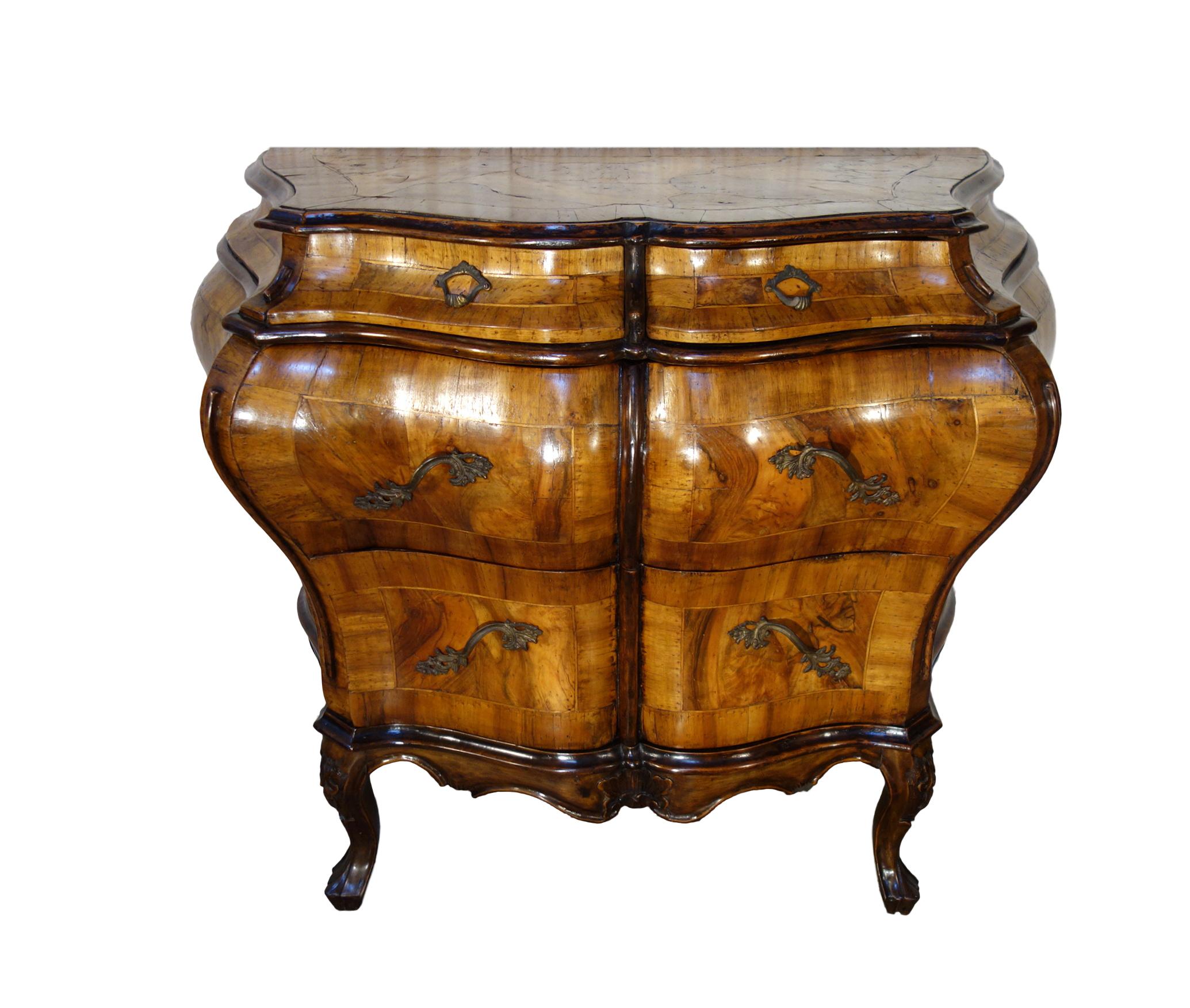 Hand-Crafted Italian Venetian Louis XIV Rococo Walnut Burl Veneer Credenza circa 1880 For Sale