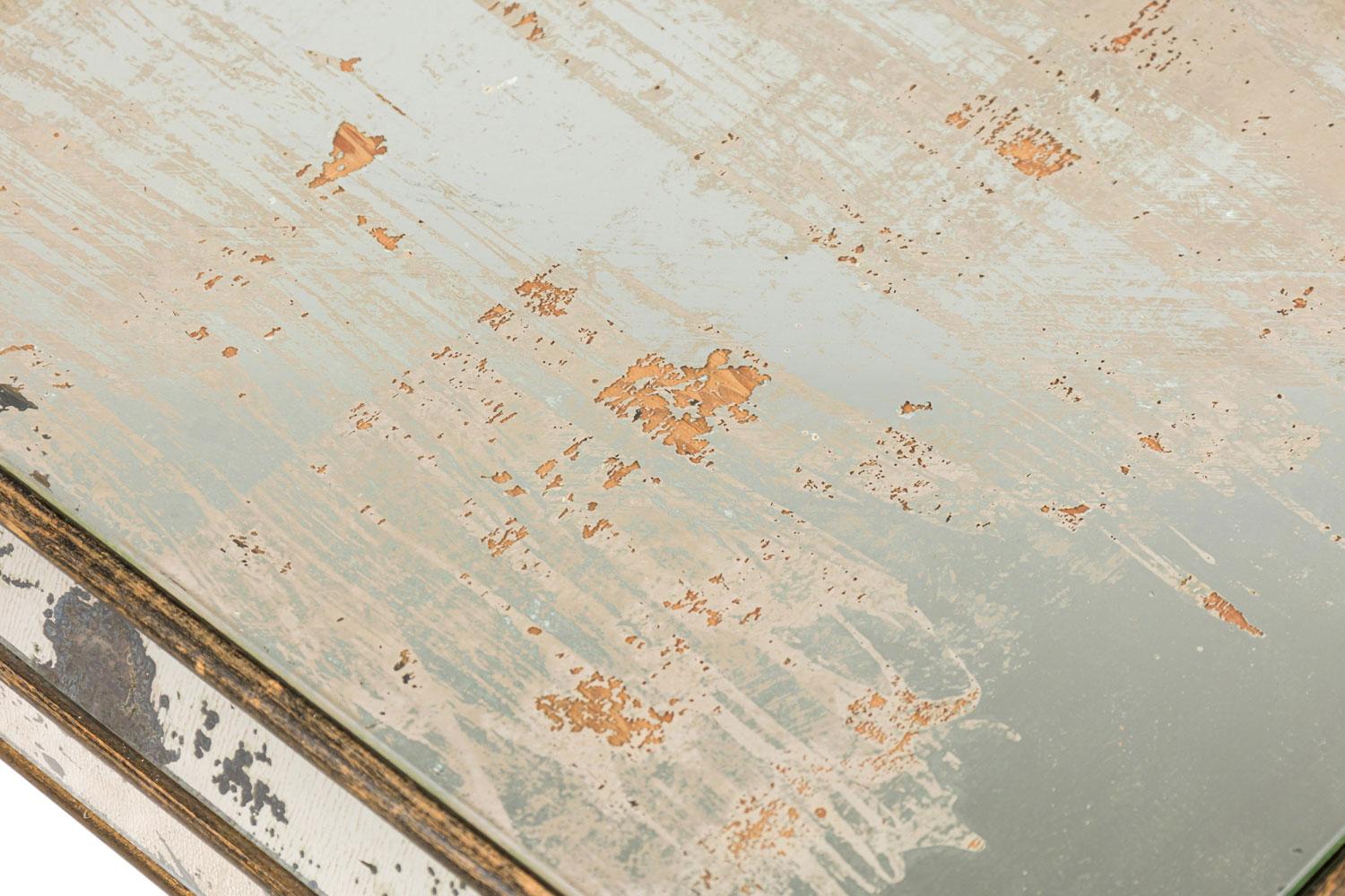 Mesa de centro veneciana italiana de mediados de siglo con espejos en venta 1