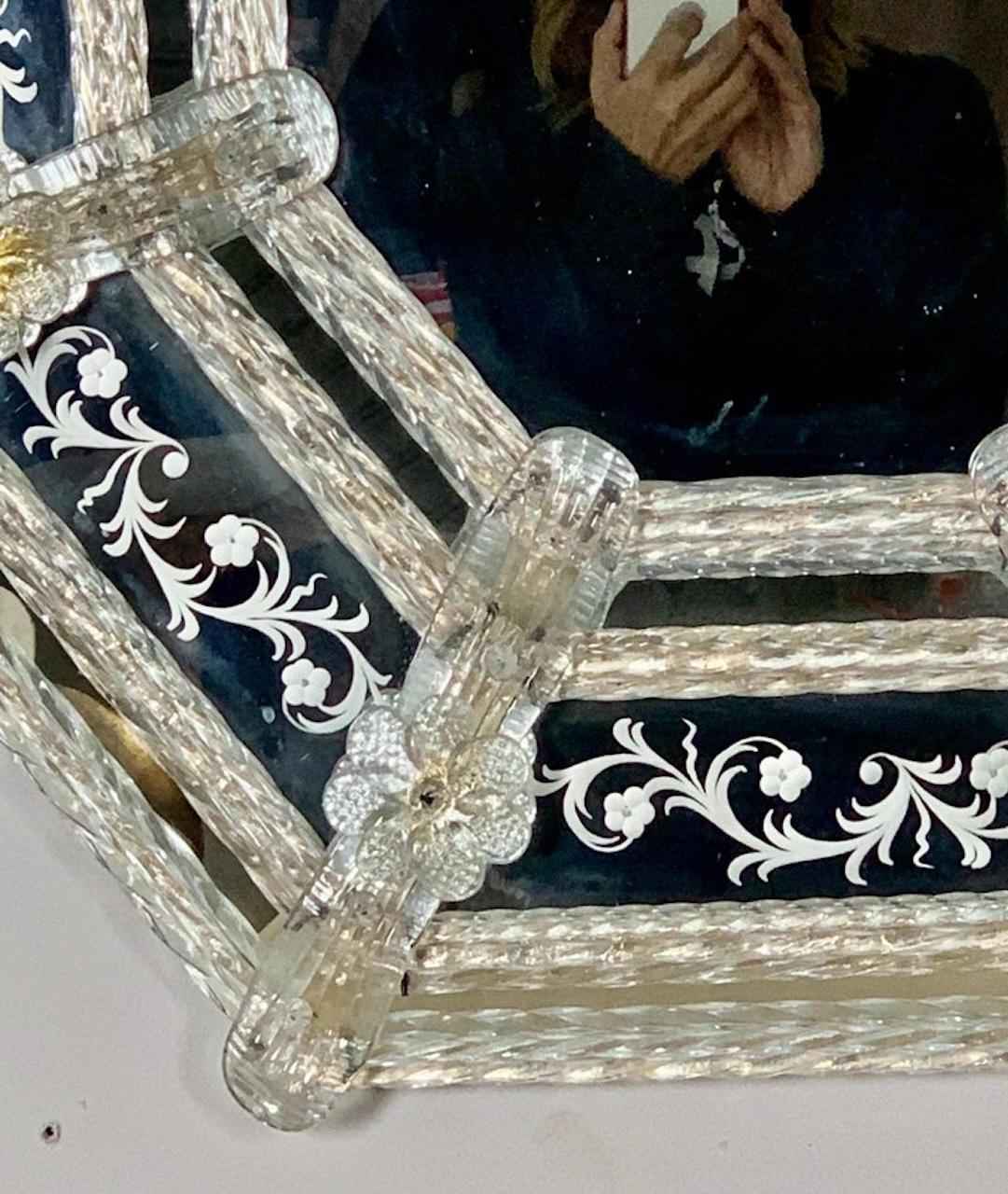Vetro artistico Specchio veneziano italiano, anni '30 circa in vendita