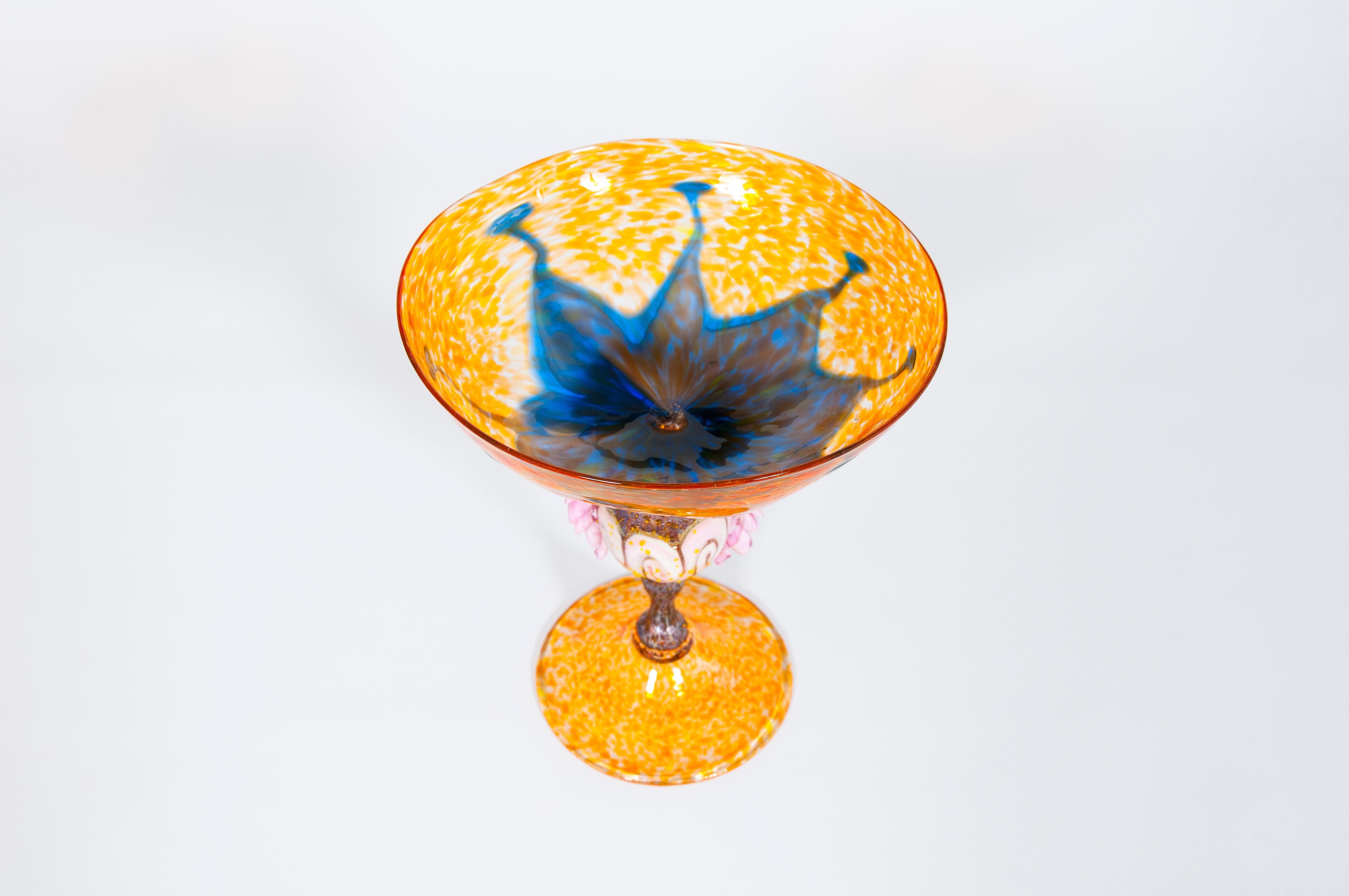 Italienisches venezianisches mehrfarbiges Murano-Glas Pokal mit Morise 1980er Handcrafted im Angebot 2