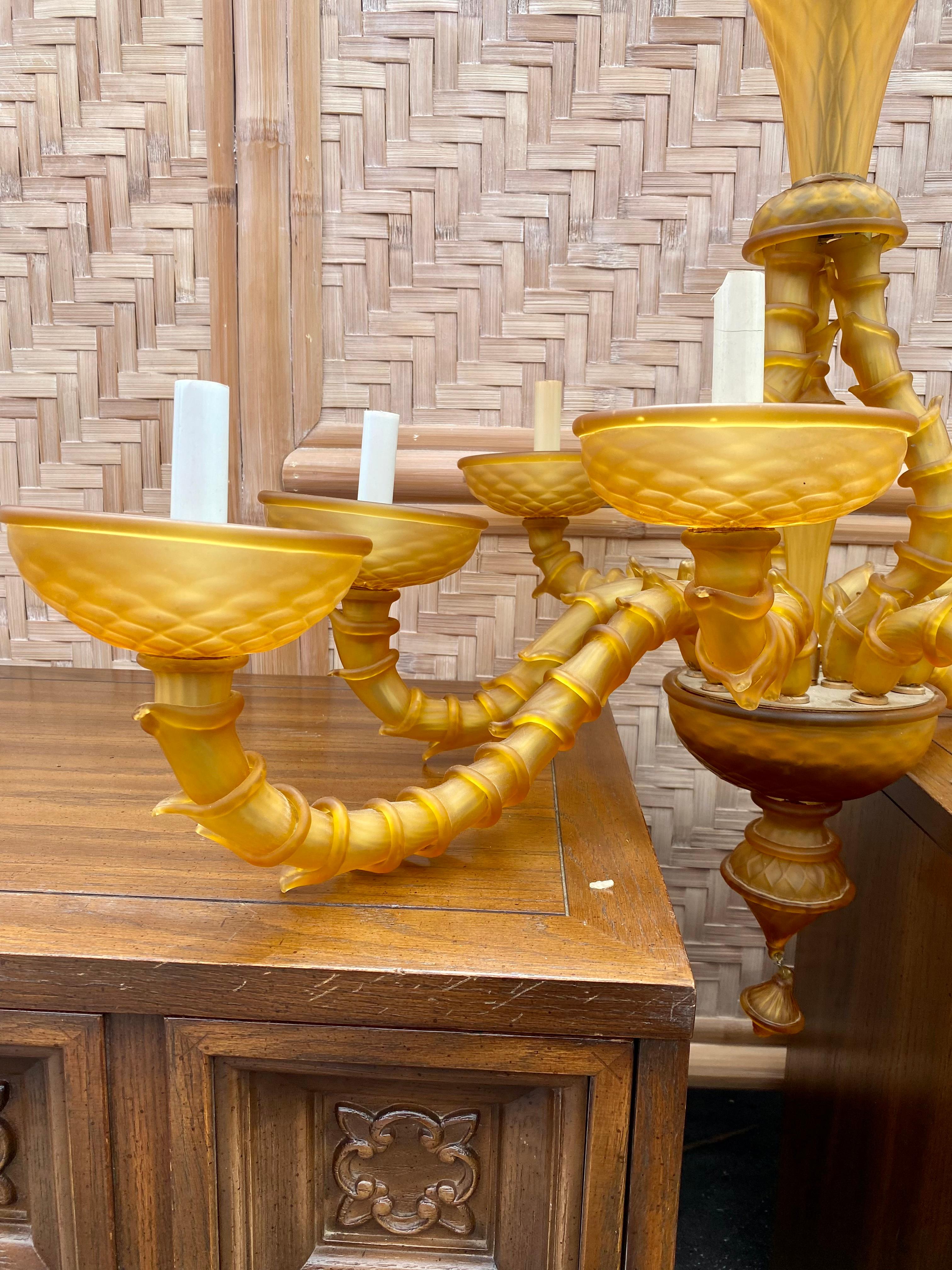 Italian Venetian Murano 1940s Frosted Tulip Fluted Amber Glass Chandelier For Sale 9