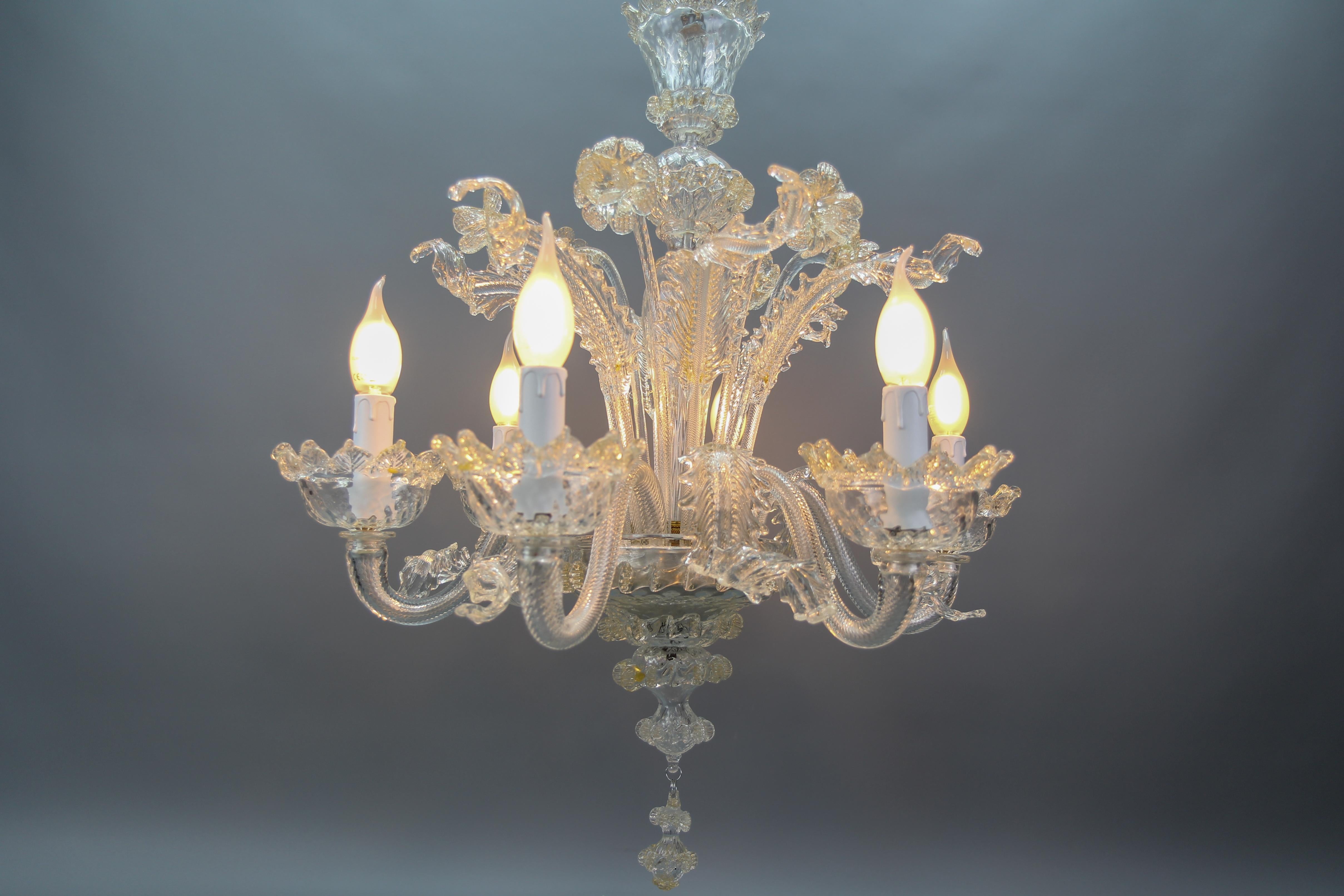 Italian Venetian Murano Clear Glass and Gold Dust Floral Six-Light Chandelier For Sale 5