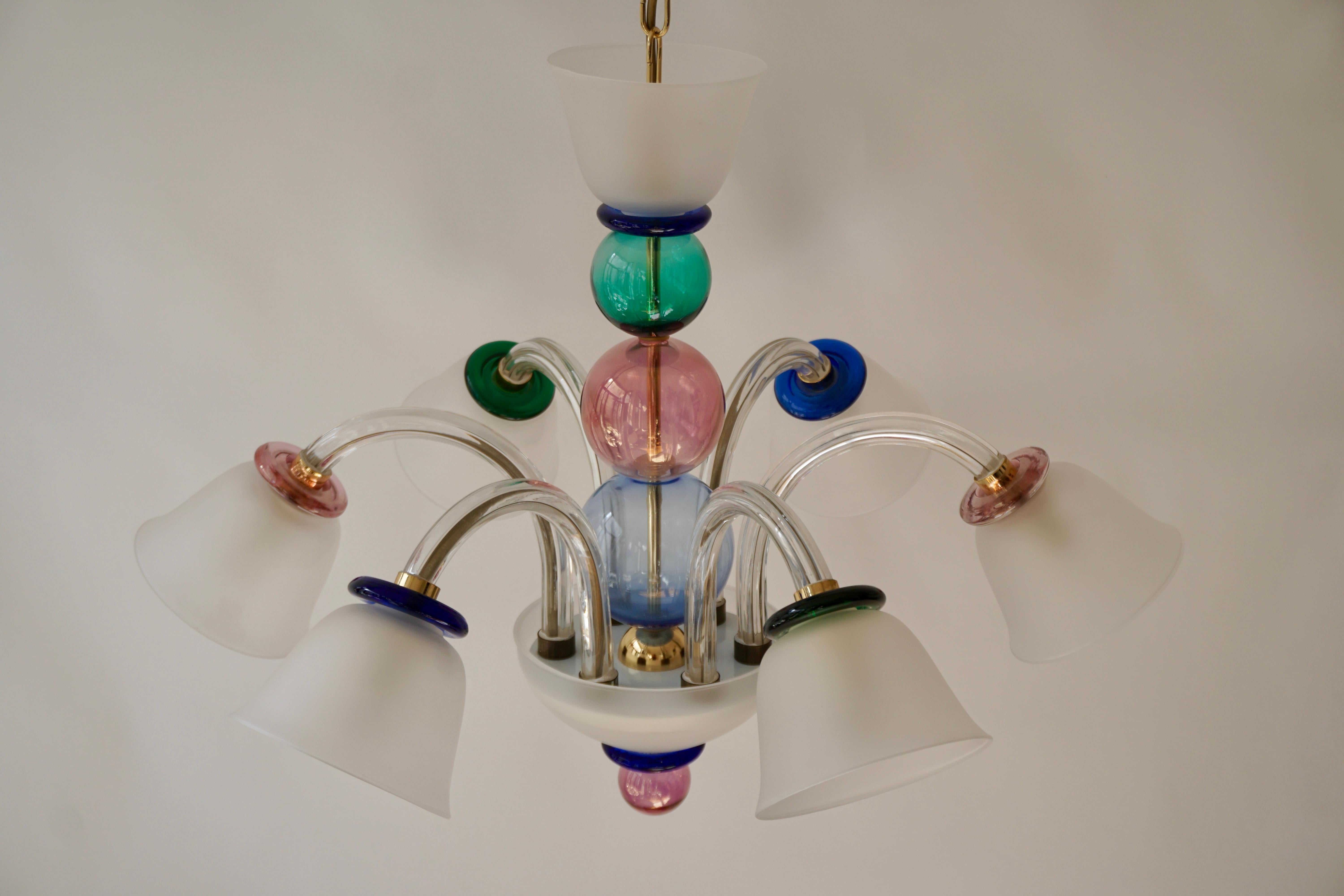 Italienischer venezianischer Murano-Kronleuchter aus farbigem Glas im Angebot 3