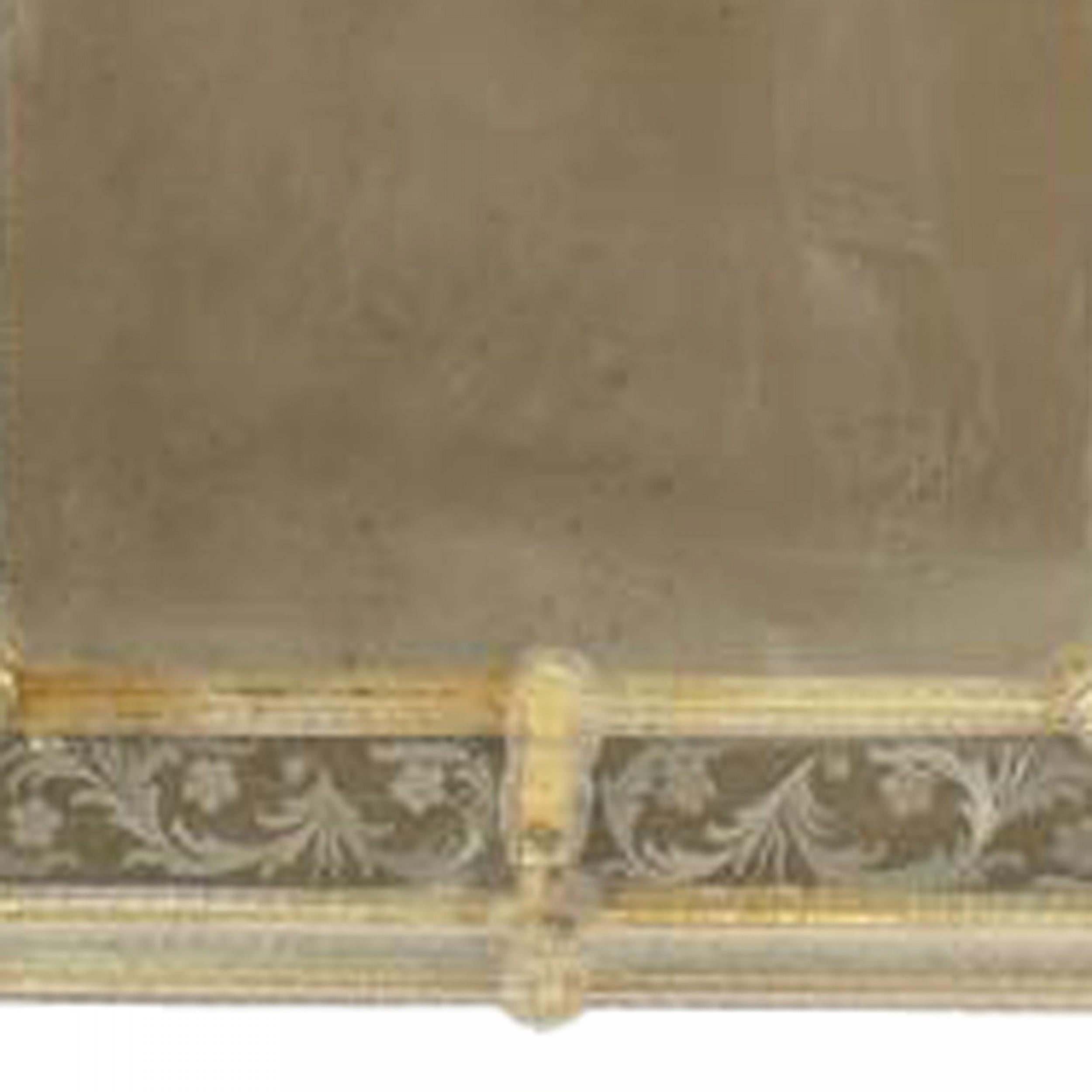 Espejo de pared italiano veneciano de Murano con diseño floral grabado Italiano en venta