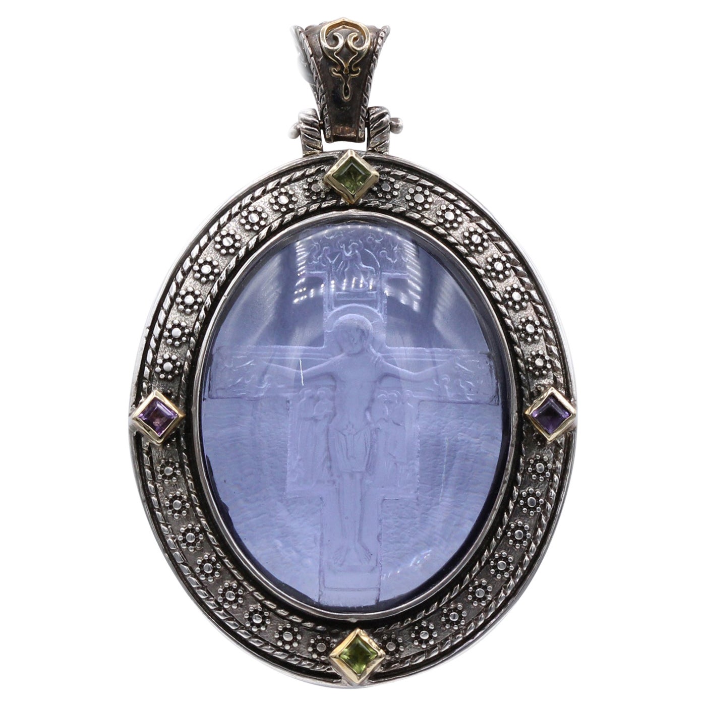 Italienischer venezianischer Murano-Glas-Anhänger Kamee des gekreuzigten Kreuzes in Silber im Angebot