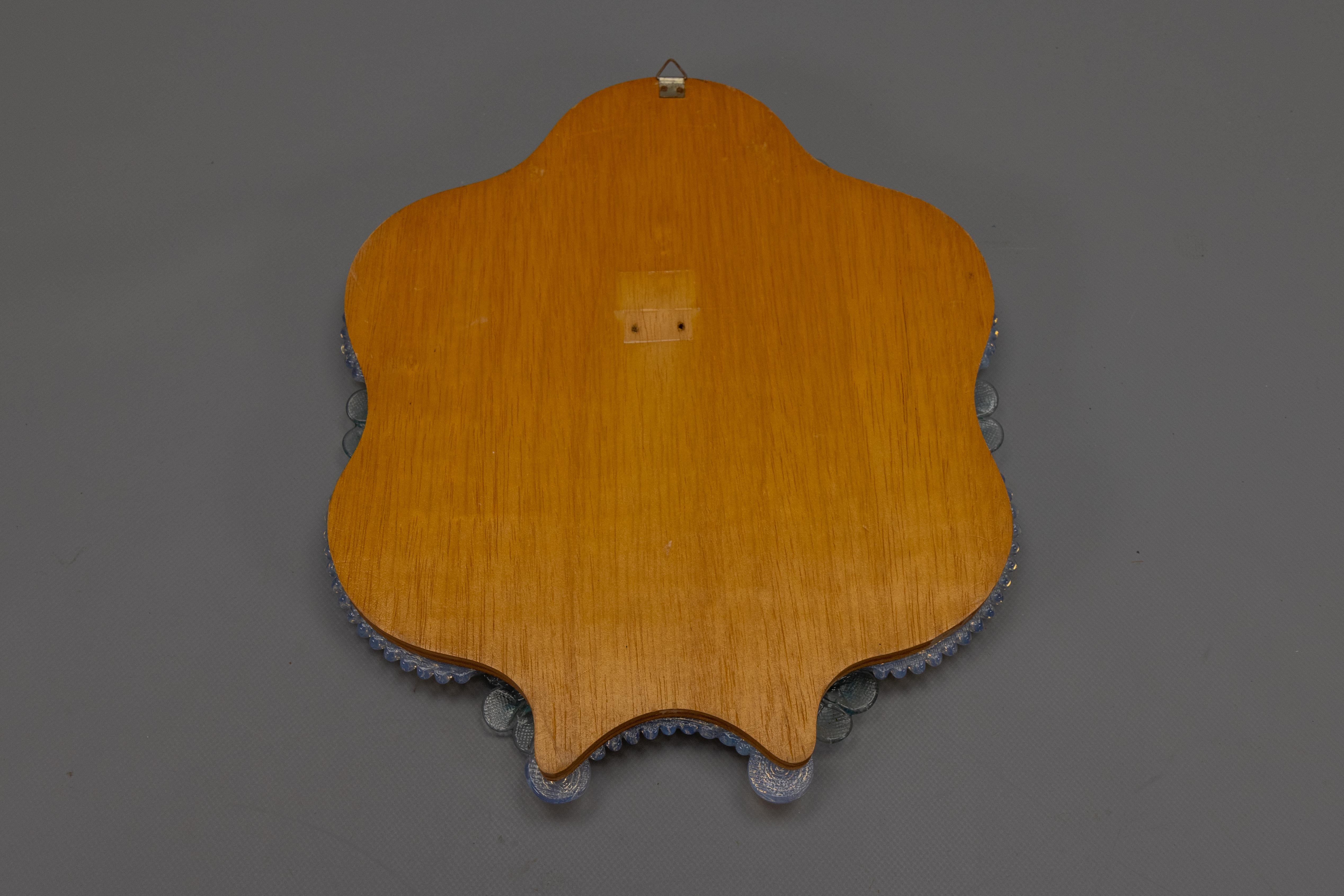 Espejo de pared italiano veneciano de Murano, azul claro y cristal opalescente, años 50 en venta 13