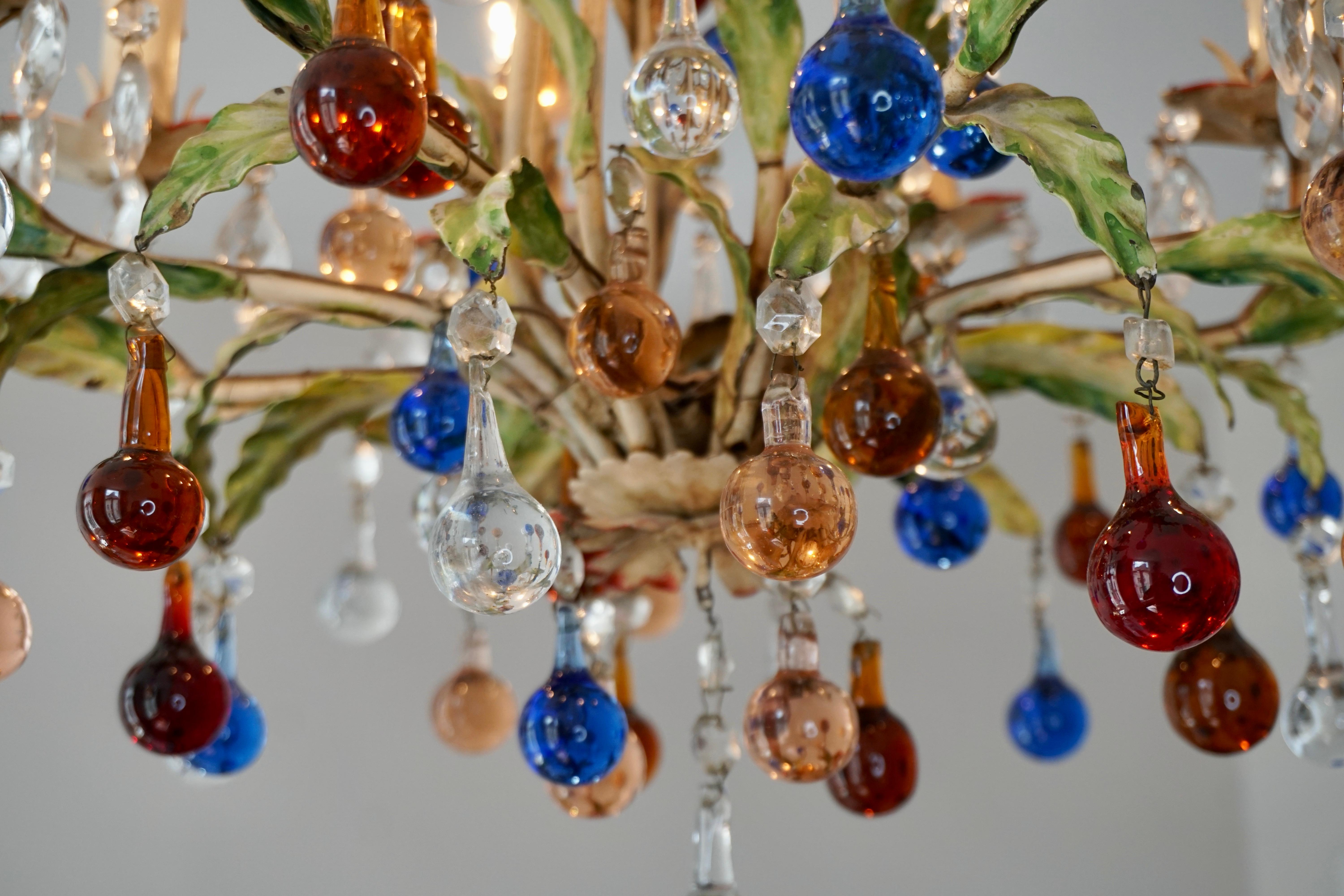 Italian Venetian Painted Metal Eight-Light Chandelier with Murano Glass For Sale 6