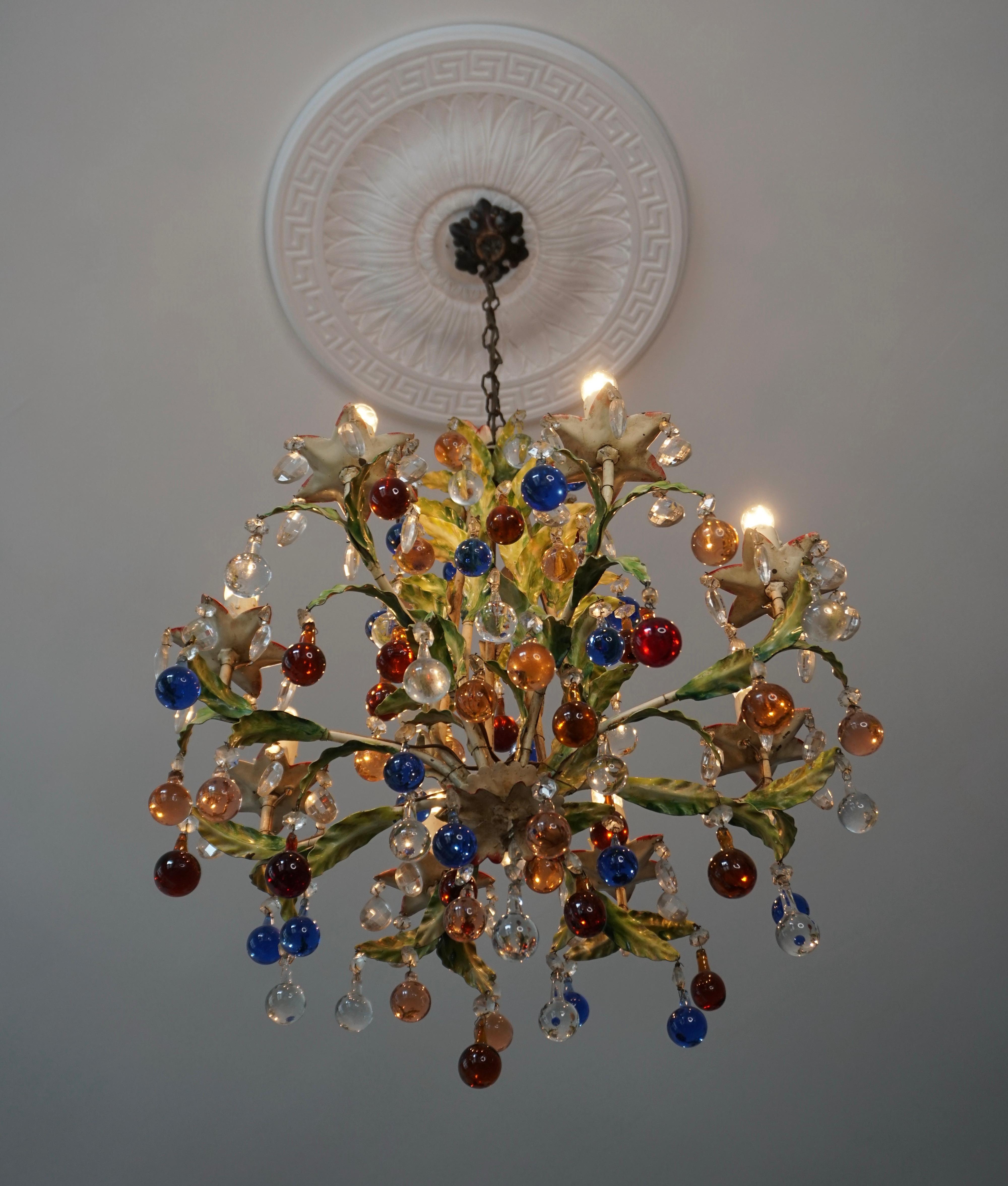 20th Century Italian Venetian Painted Metal Eight-Light Chandelier with Murano Glass For Sale