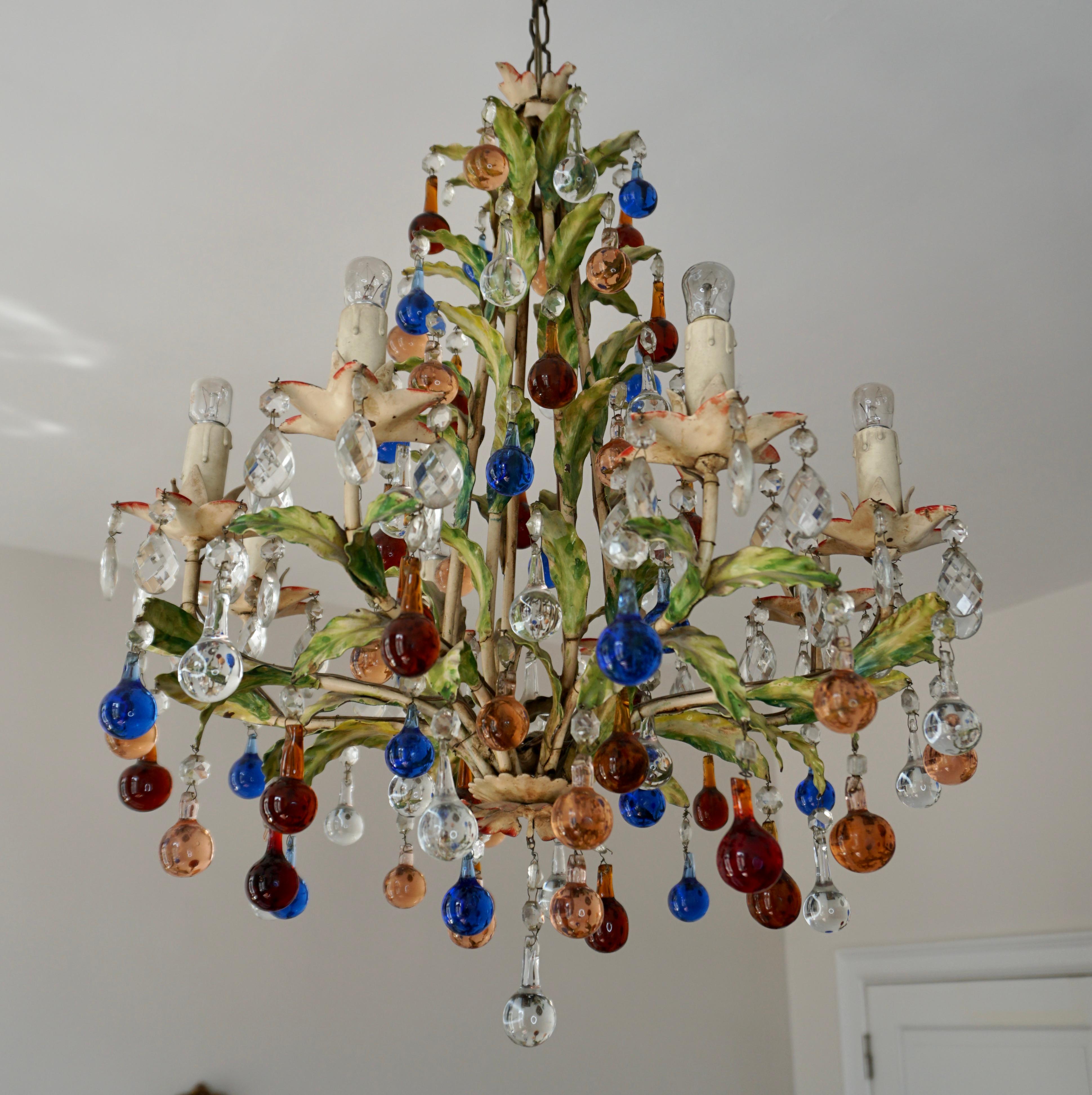 Italian Venetian Painted Metal Eight-Light Chandelier with Murano Glass For Sale 3