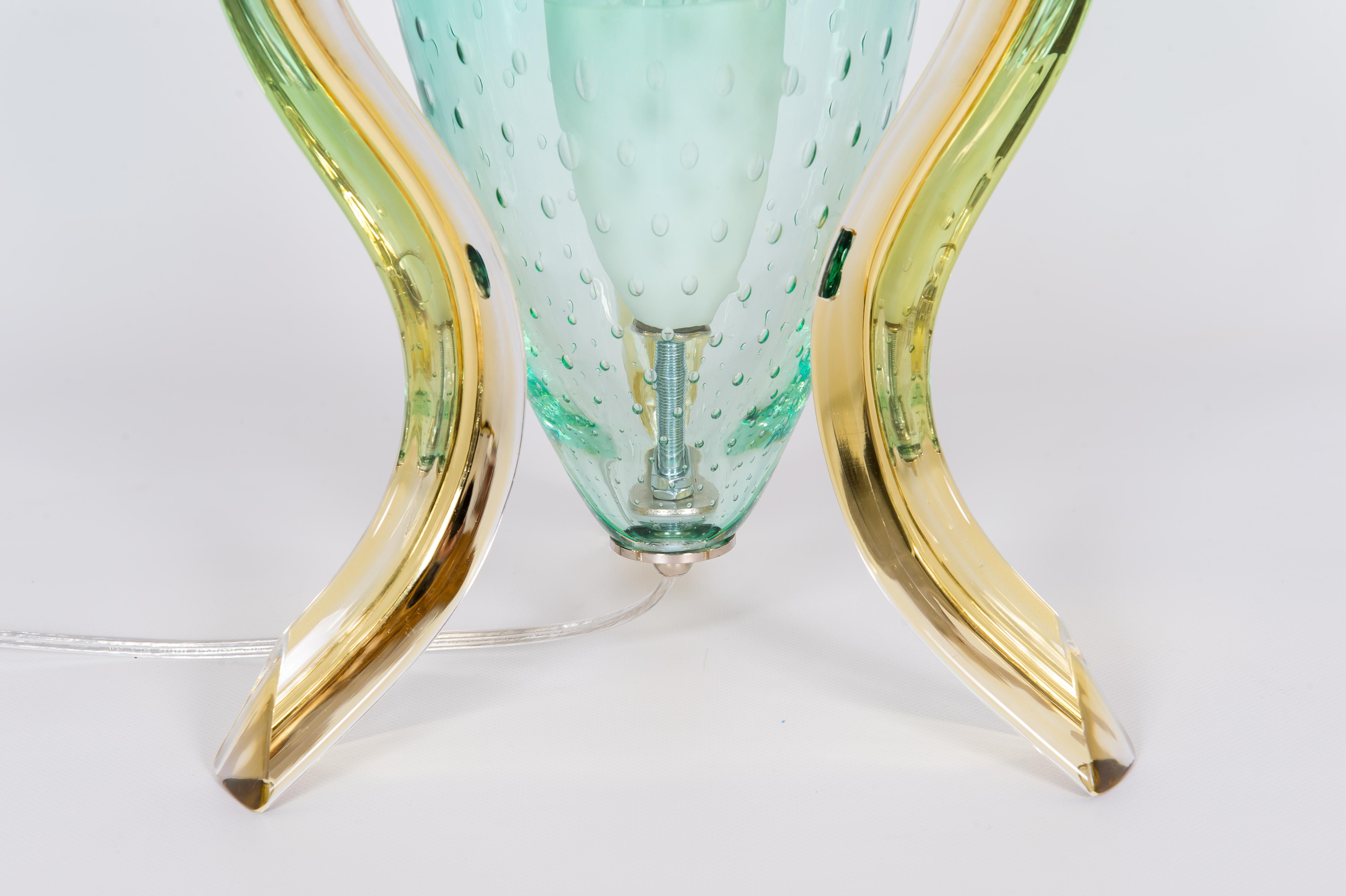 Italian Pair of Table Lamps in Blown Murano Glass Green and Amber limited, 1990s In Excellent Condition In Villaverla, IT