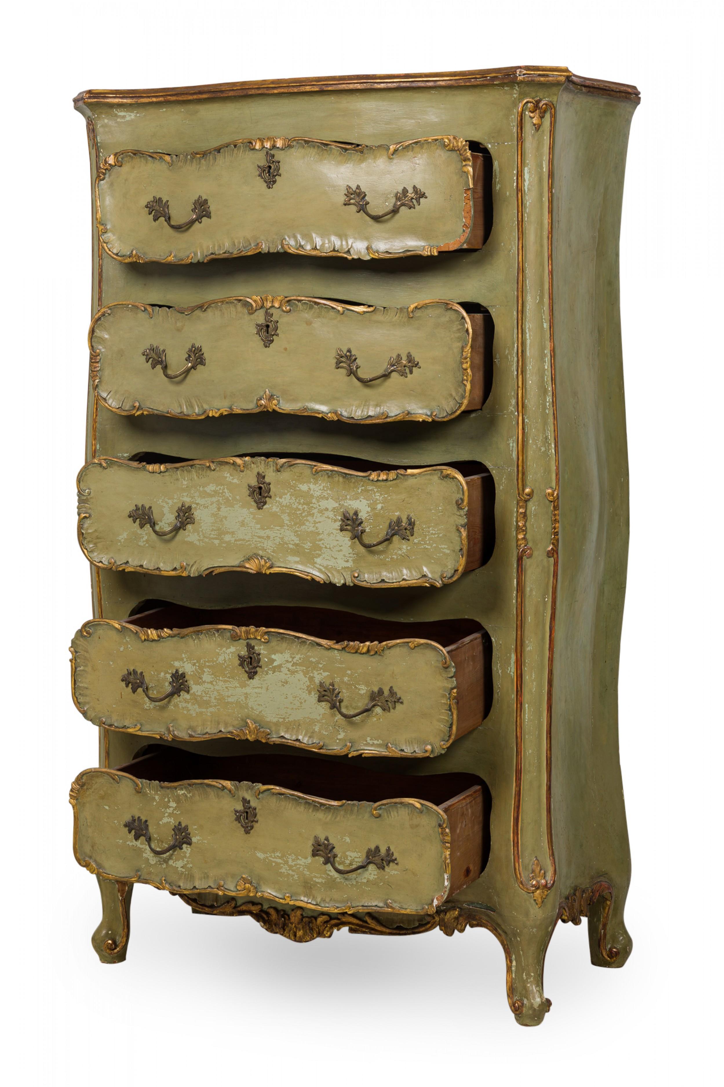 Italienischer venezianischer/Rokoko-Schrank, grün lackiert und vergoldet, 5 Schubladen, Semainier/Dresser (Vergoldetes Holz) im Angebot