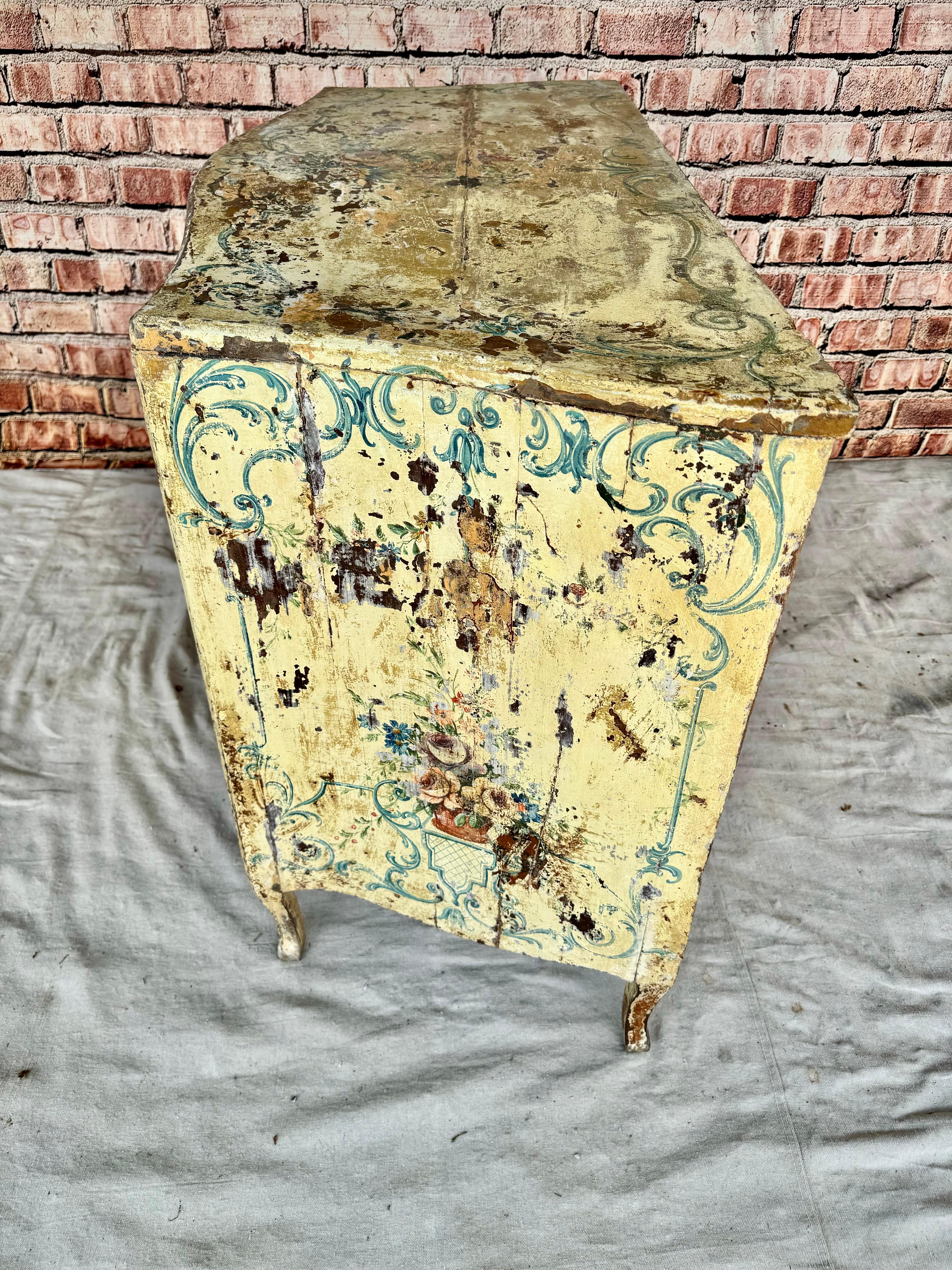 Cassapanca dipinta in stile rococò veneziano in vendita 2